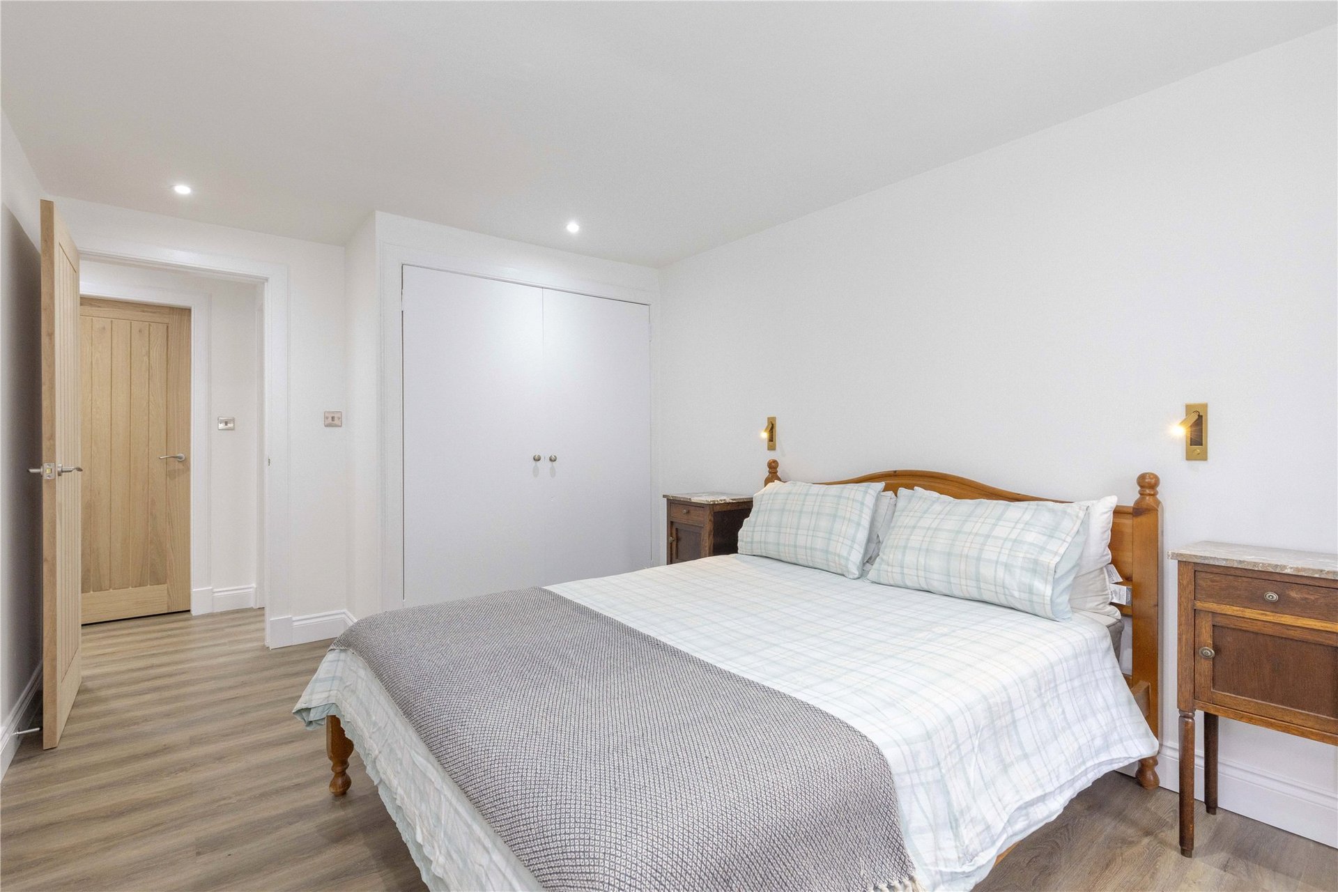 8 Northumberland St NW Lane, New Town, Edinburgh, EH3 6JL - Picture #8