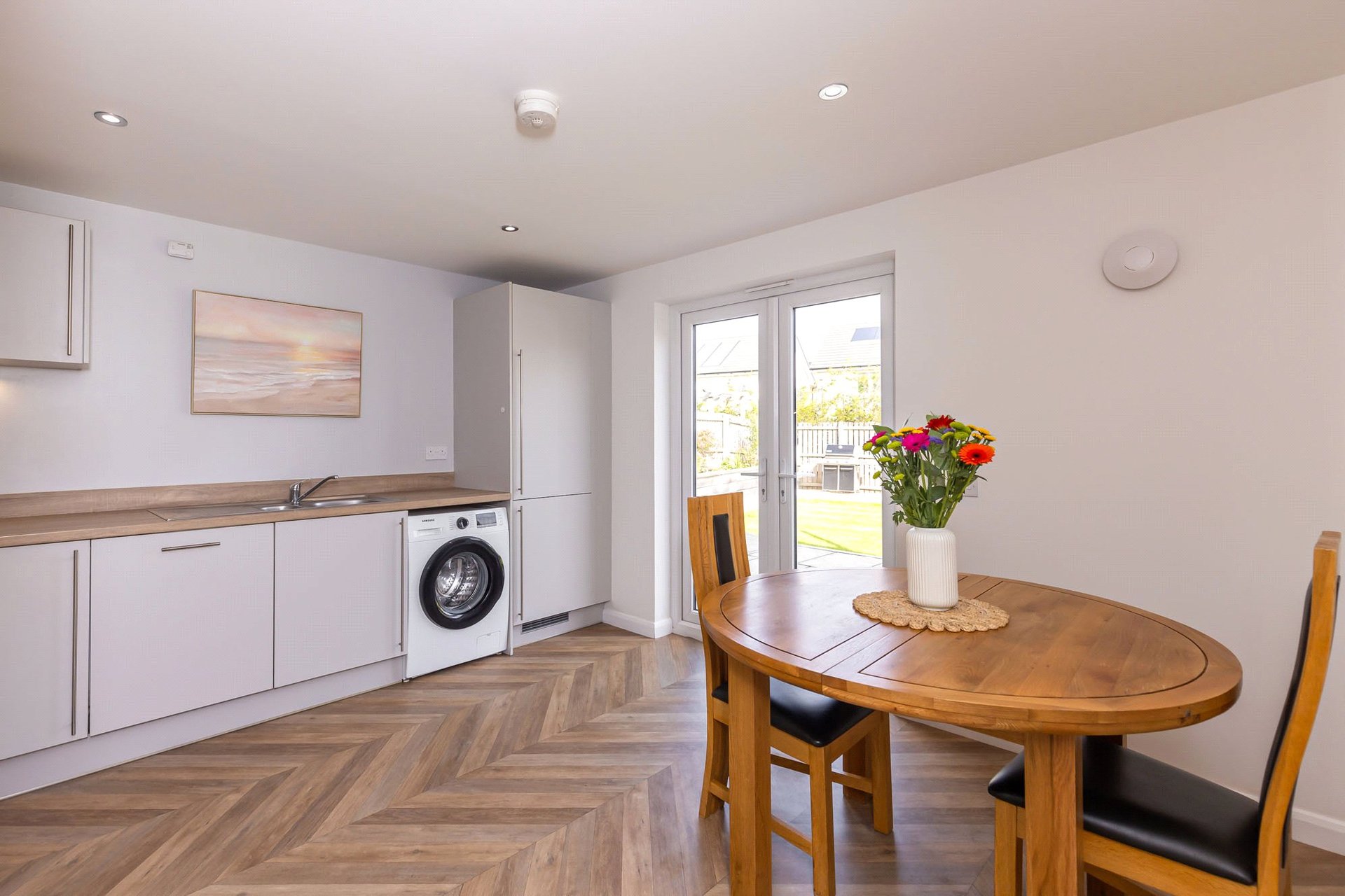12 Reeforts Avenue, Bilston, Roslin, Midlothian, EH25 9AD - Picture #3