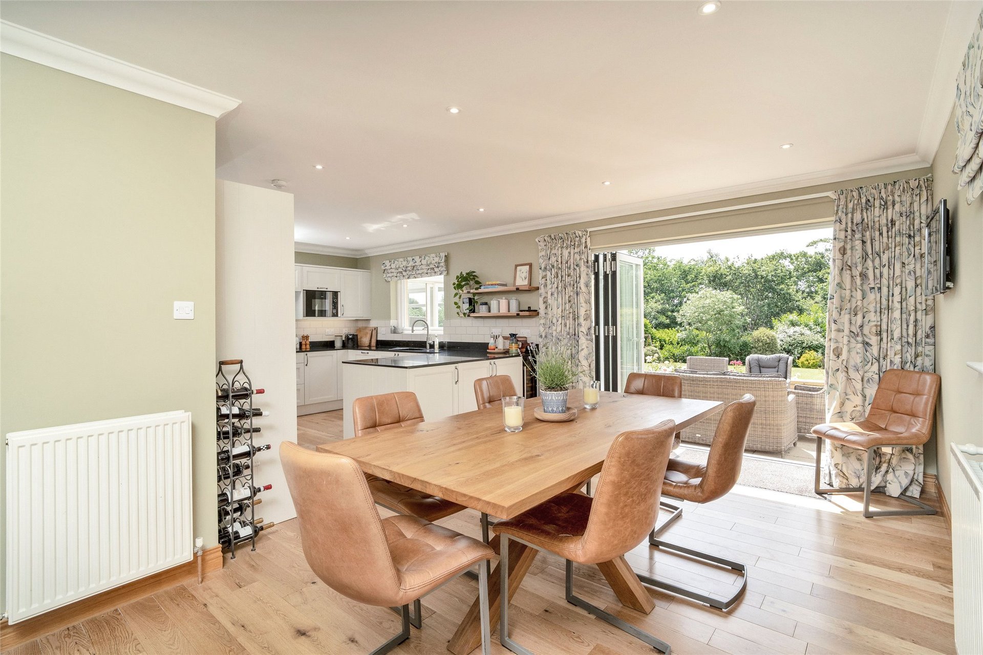 21 Broomlands, Kelso, Scottish Borders, TD5 7PR - Picture #7