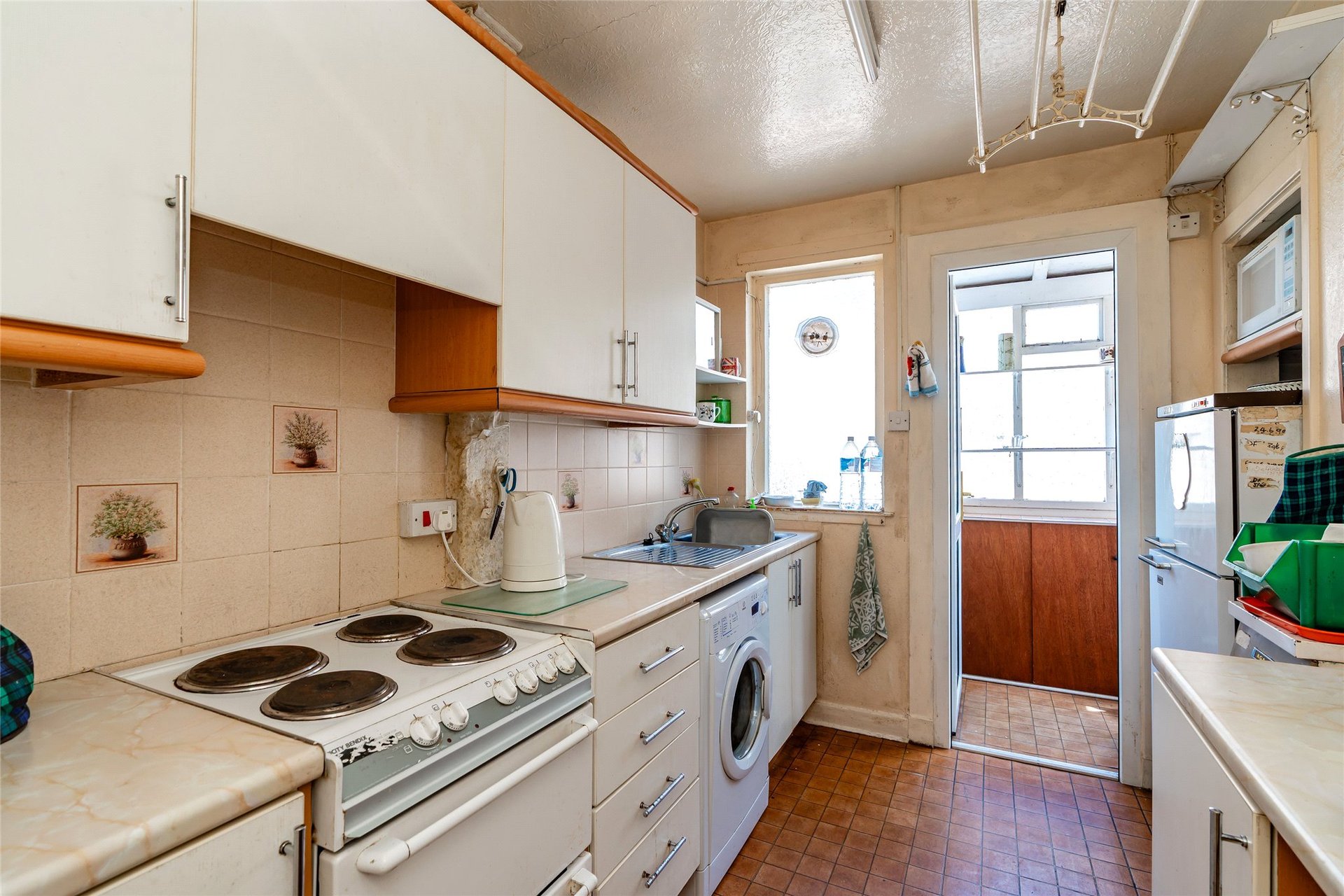 31 Comiston View, Edinburgh, EH10 6LP - Picture #7
