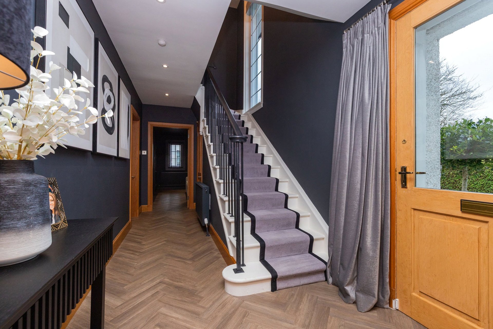 Lymekilns, 6 Wellknowe Road, Thorntonhall, Glasgow, G74 5AH - Picture #7