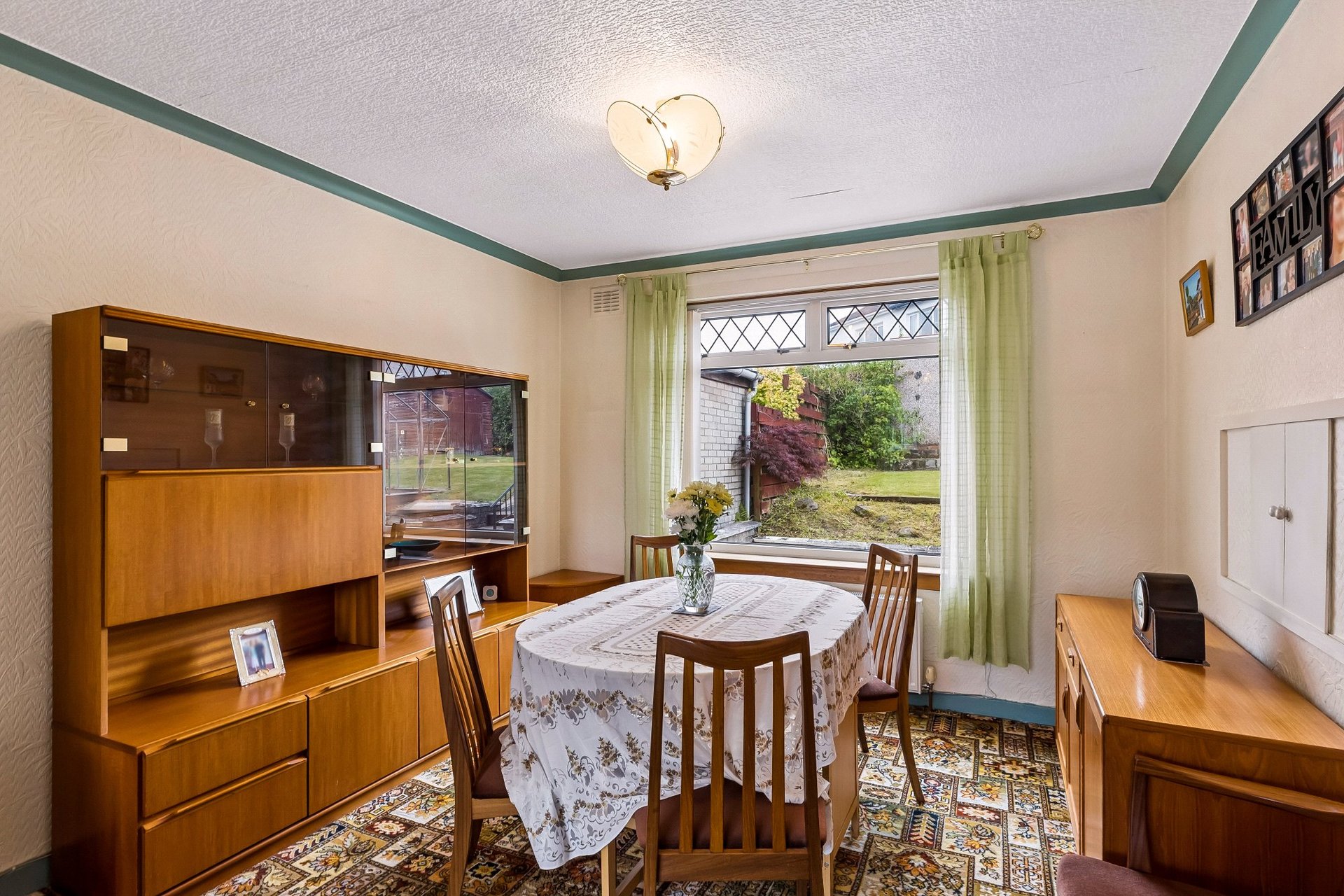 31 Hazel Avenue, Bearsden, G61 3HF - Picture #5