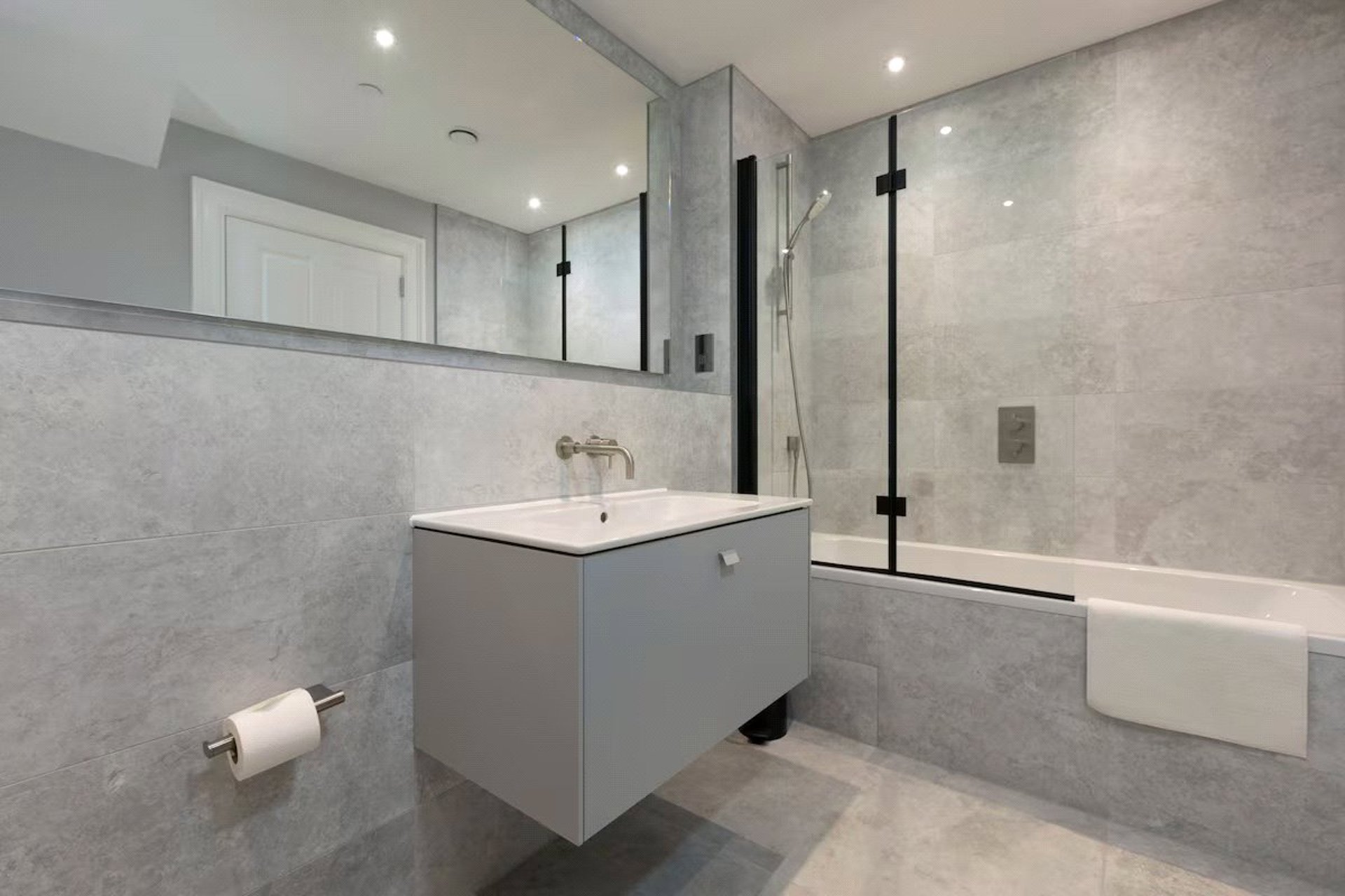 Flat 3, 45 Melville Street, Edinburgh, EH3 7HL - Picture #13