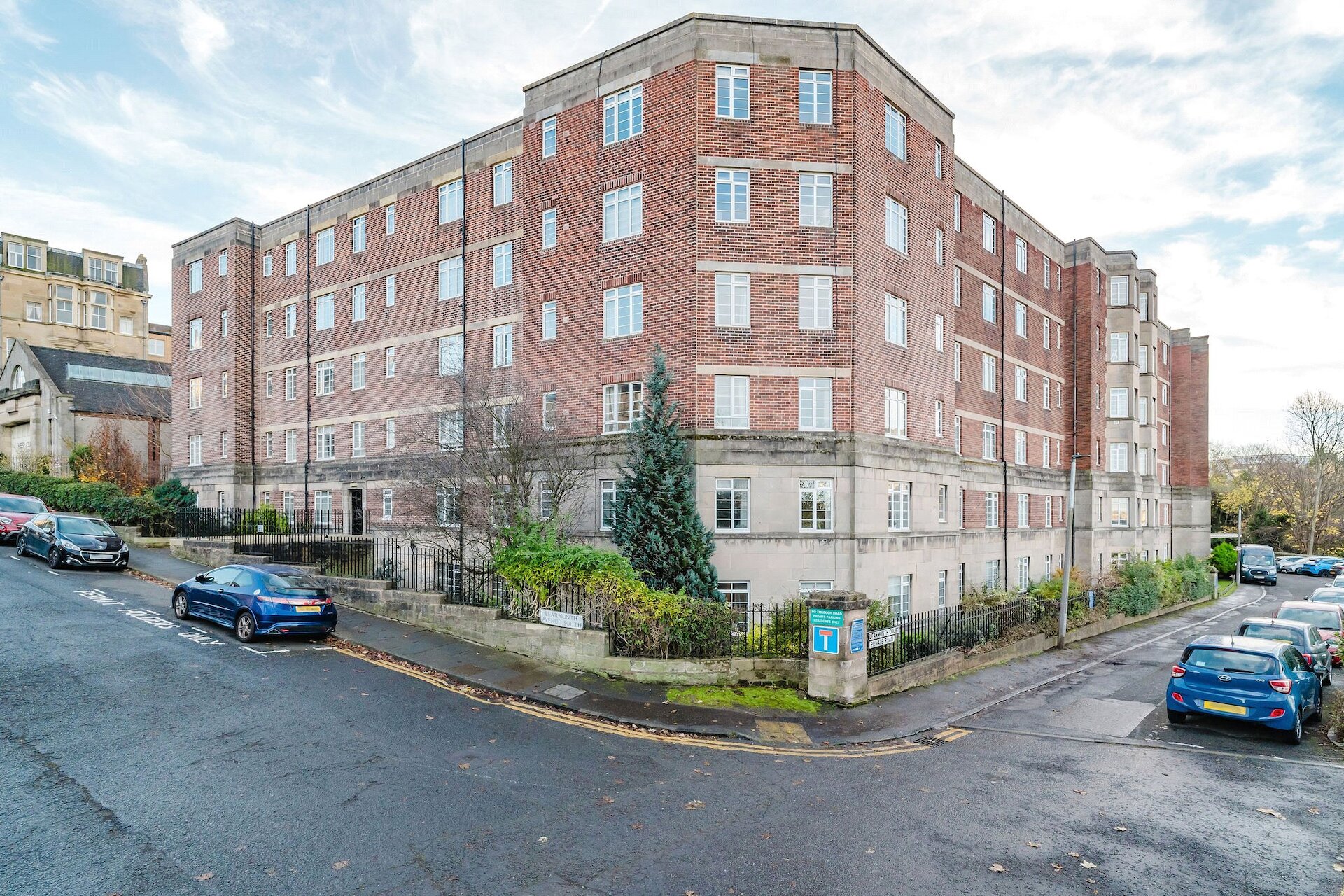 13 Learmonth Court, Edinburgh, EH4 1PB - Picture #1