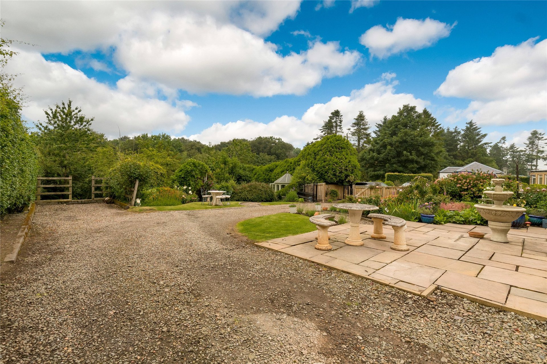 Cluny House, Penicuik, Howgate, Midlothian, EH26 8PY - Picture #28