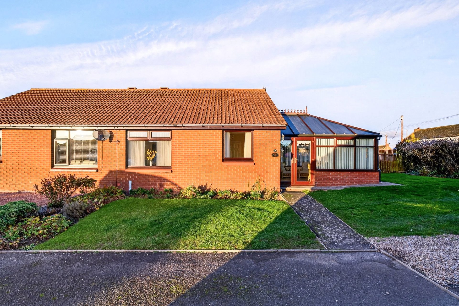 10 Knivestone Court, Tweedmouth, Berwick-upon-Tweed, Northumberland, TD15 2YY - Picture #1