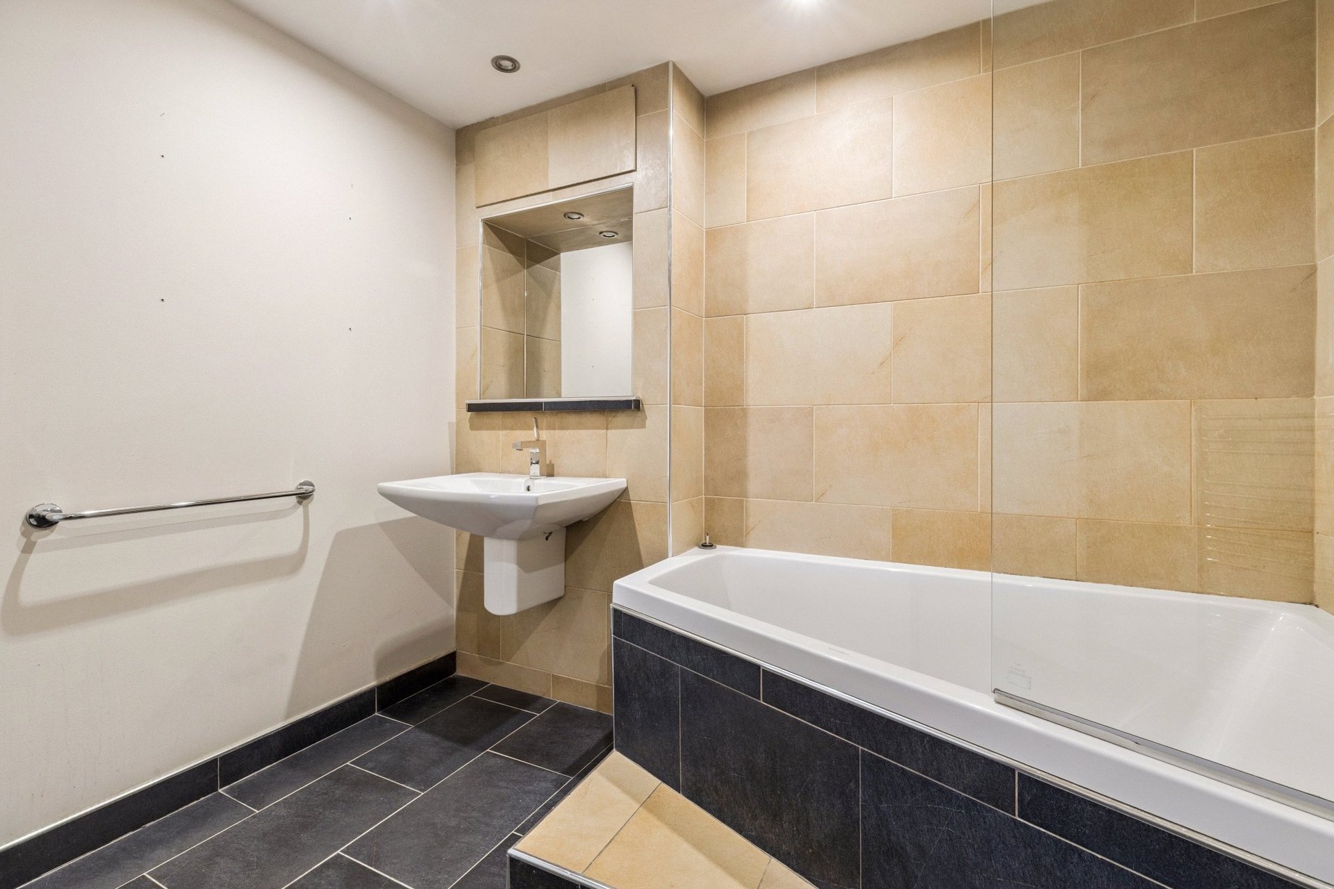 Flat 4/3, 33 Dalintober Street, Tradeston, Glasgow City, G5 8JZ - Picture #26