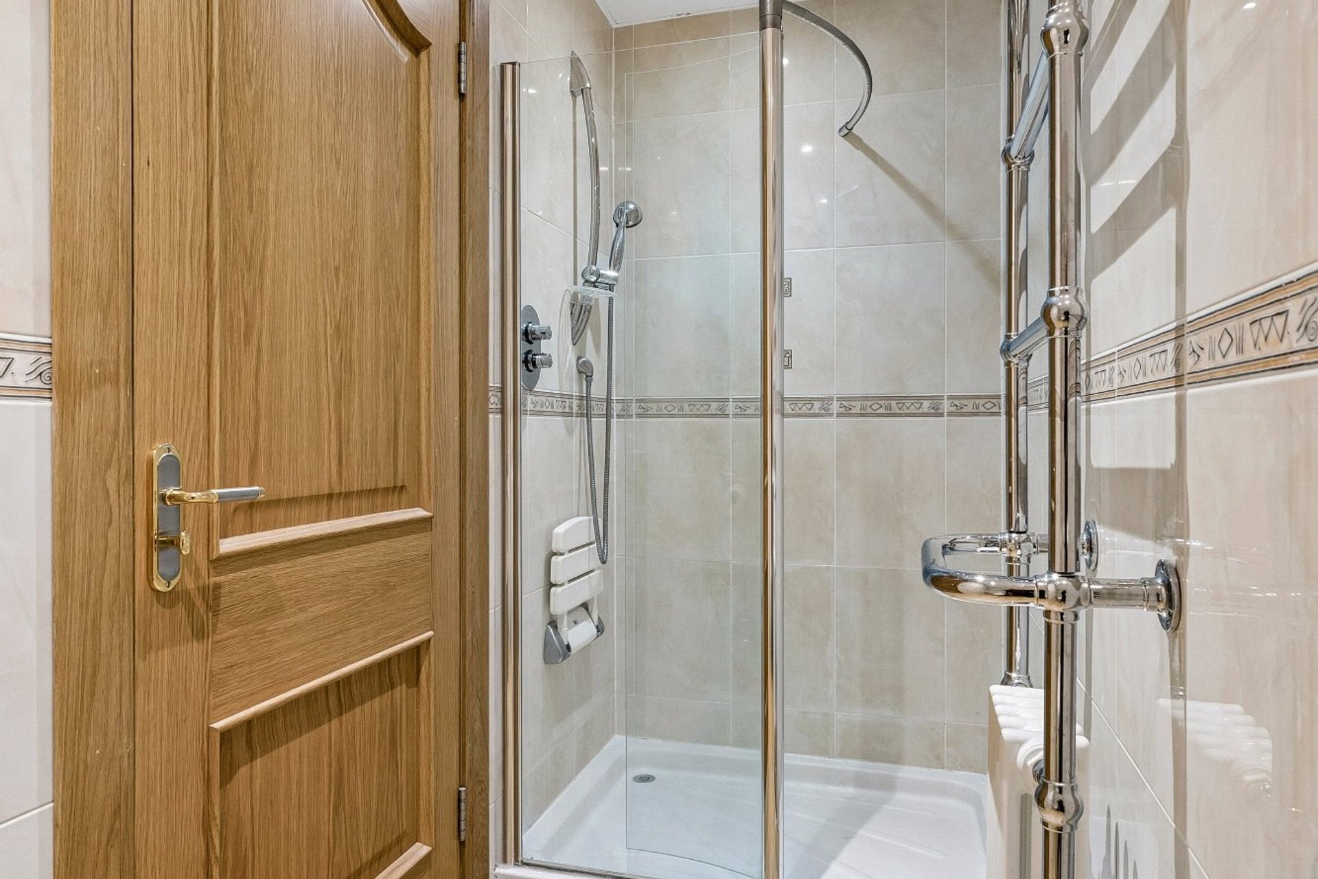 Cairnview, Carluke, South Lanarkshire, ML8 4QR - Picture #42
