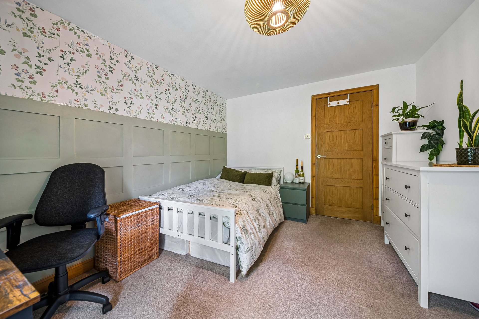 Basement/R, 6 Royal Terrace, Park, Glasgow, G3 7NT - Picture #16