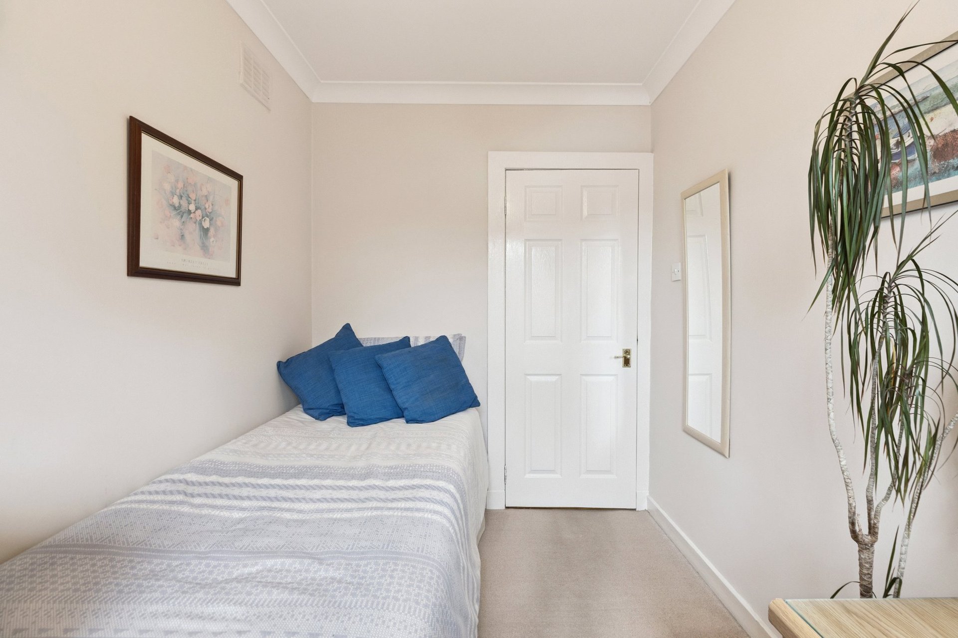 40 Mosshead Road, Bearsden, G61 3HL - Picture #23