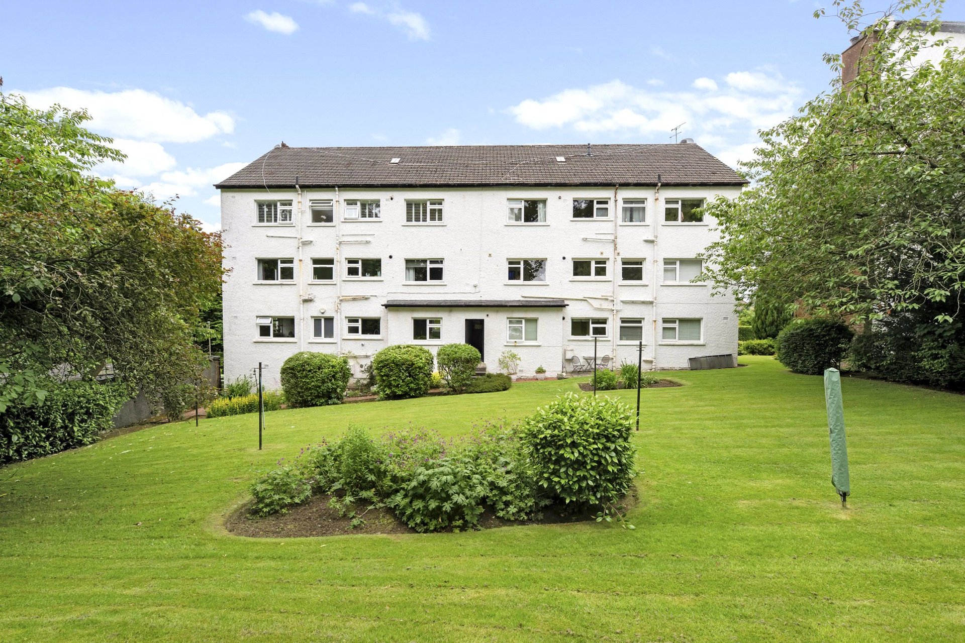 Flat 2-2, 1 Herndon Court, Newton Mearns, Glasgow, G77 5DW - Picture #25