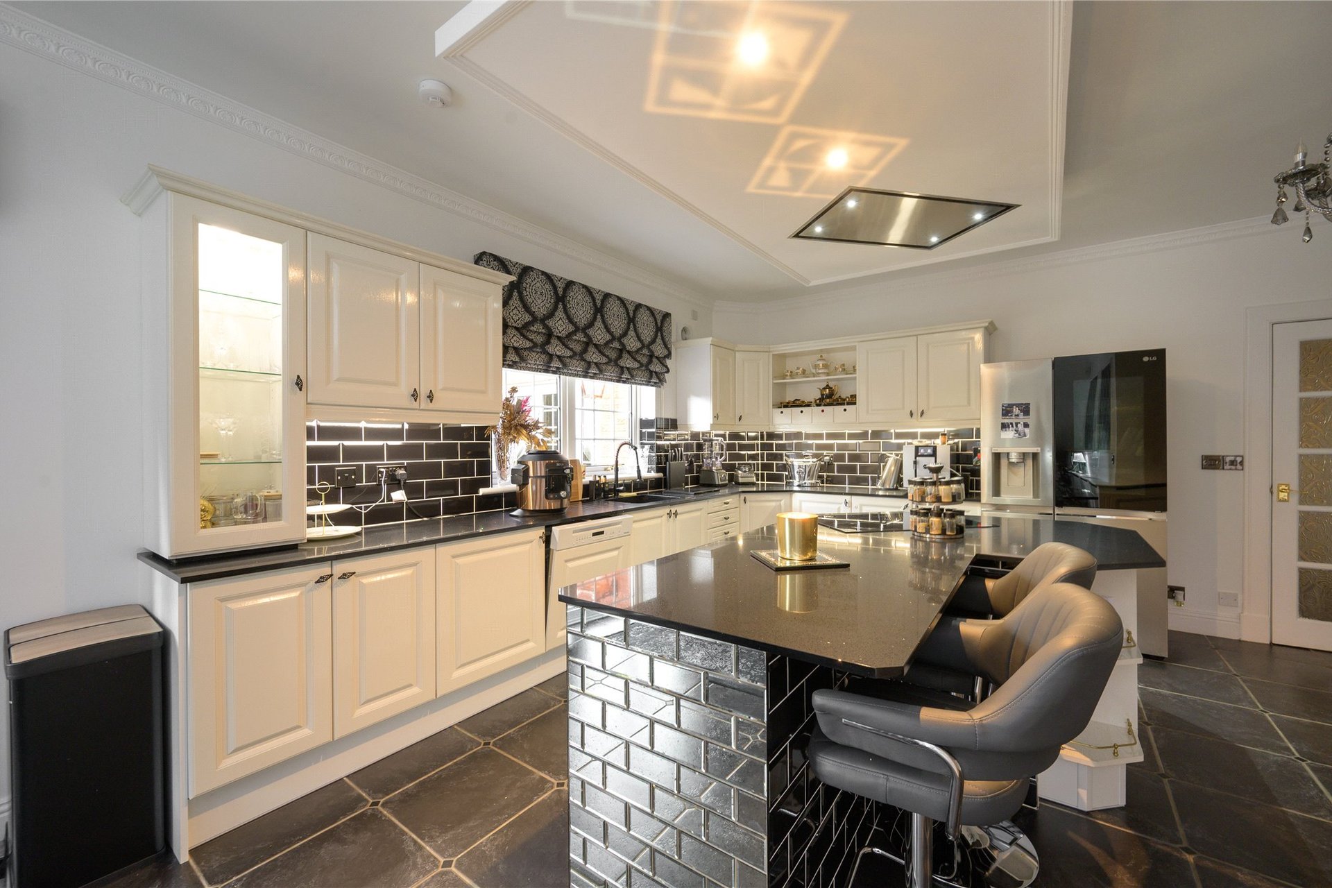 Richmond House, 4 Lade Court, Linlithgow, West Lothian, EH49 7QF - Picture #10