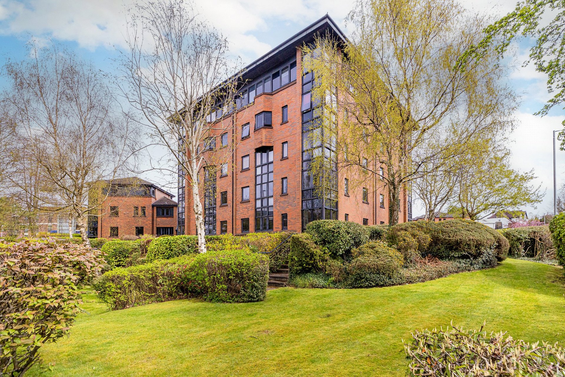 9 Mclaren Court, Fenwick Place, Giffnock, Glasgow, East Renfrewshire, G46 6UF - Picture #19