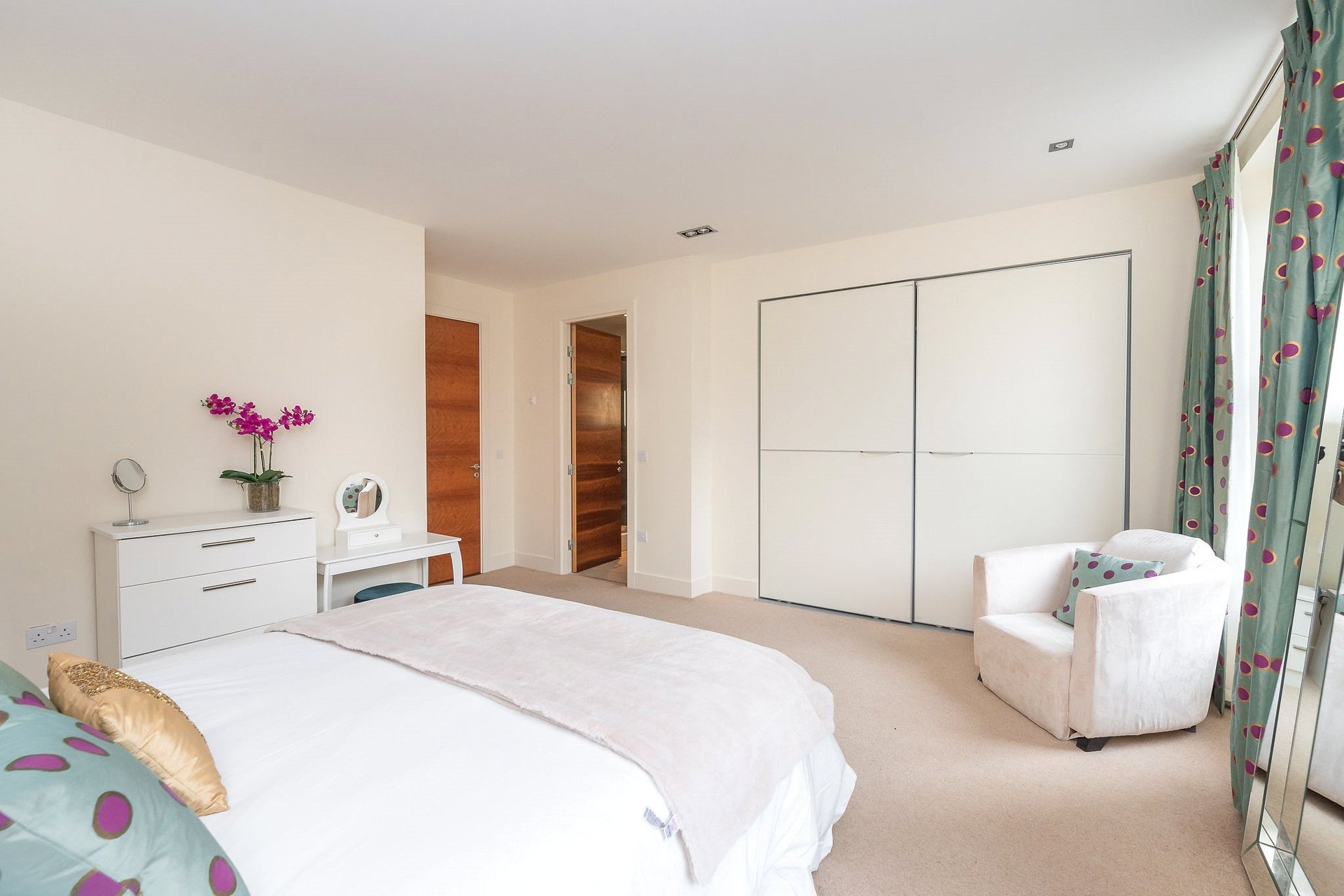 1/8 St Vincent Place, New Town, Edinburgh, EH3 5BQ - Picture #17