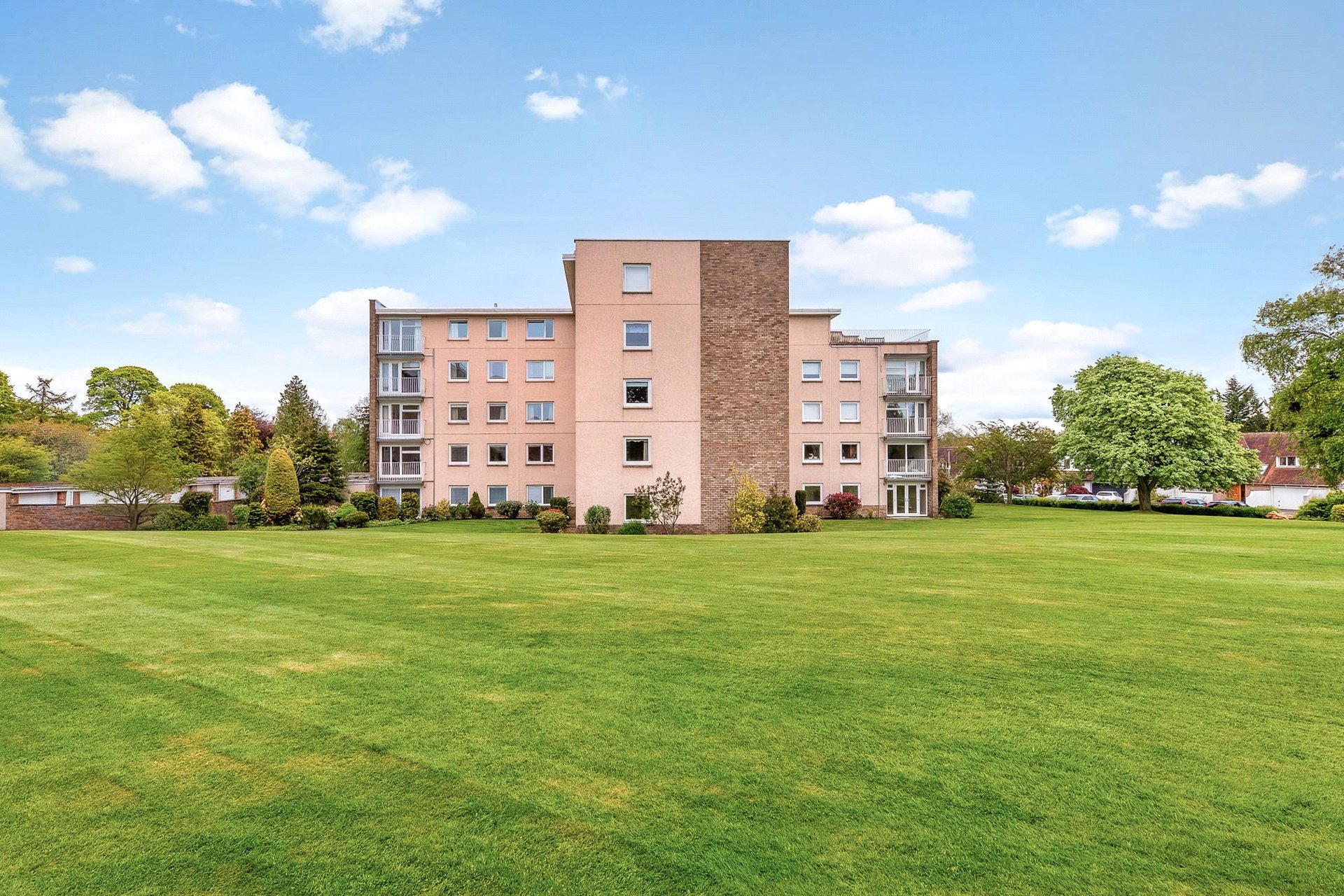 4/12 Succoth Court, Edinburgh, Midlothian, EH12 6BZ - Picture #15