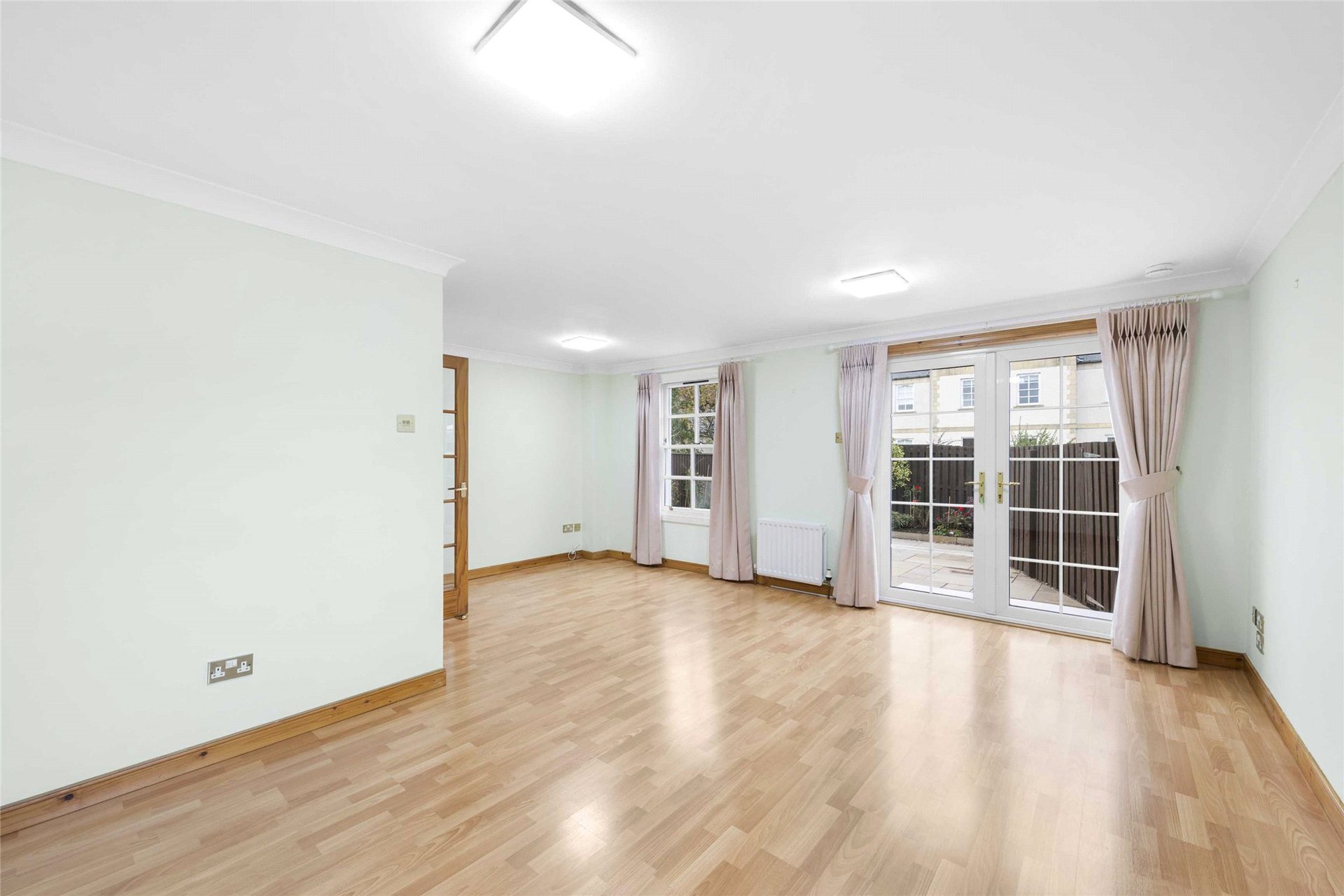 1 Abbey Mill Park, Melrose, Scottish Borders, TD6 9RJ - Picture #3