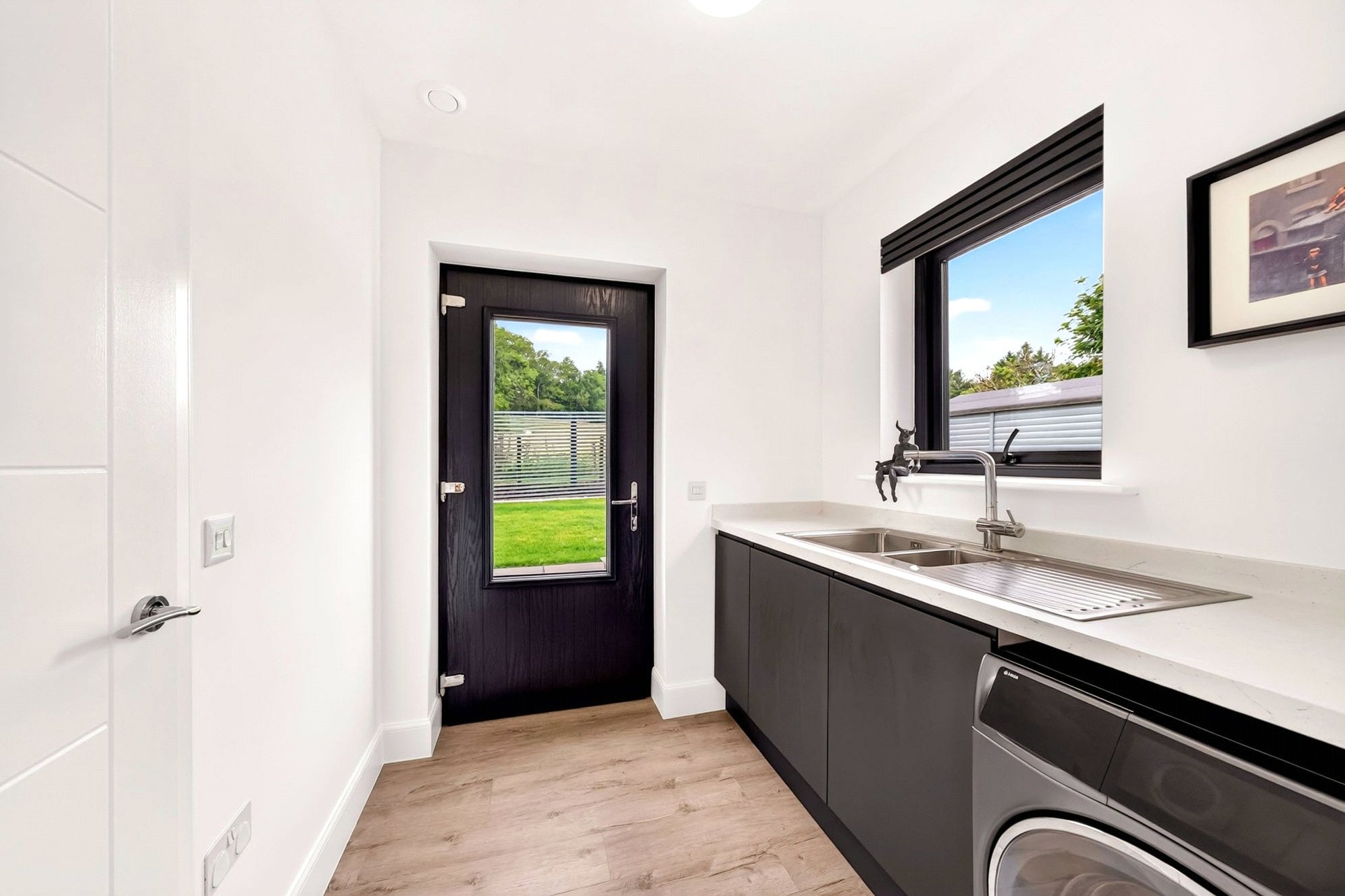 2 Castlehill Cottage, Kirkmahoe, Dumfries, Dumfries and Galloway, DG1 1RD - Picture #8