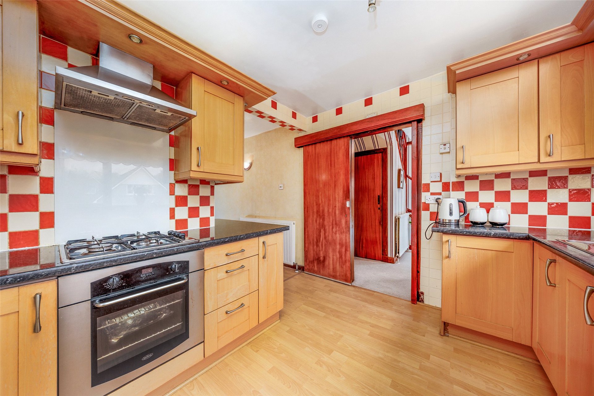 10 Glenfarg Crescent, Bearsden, G61 2AN - Picture #12