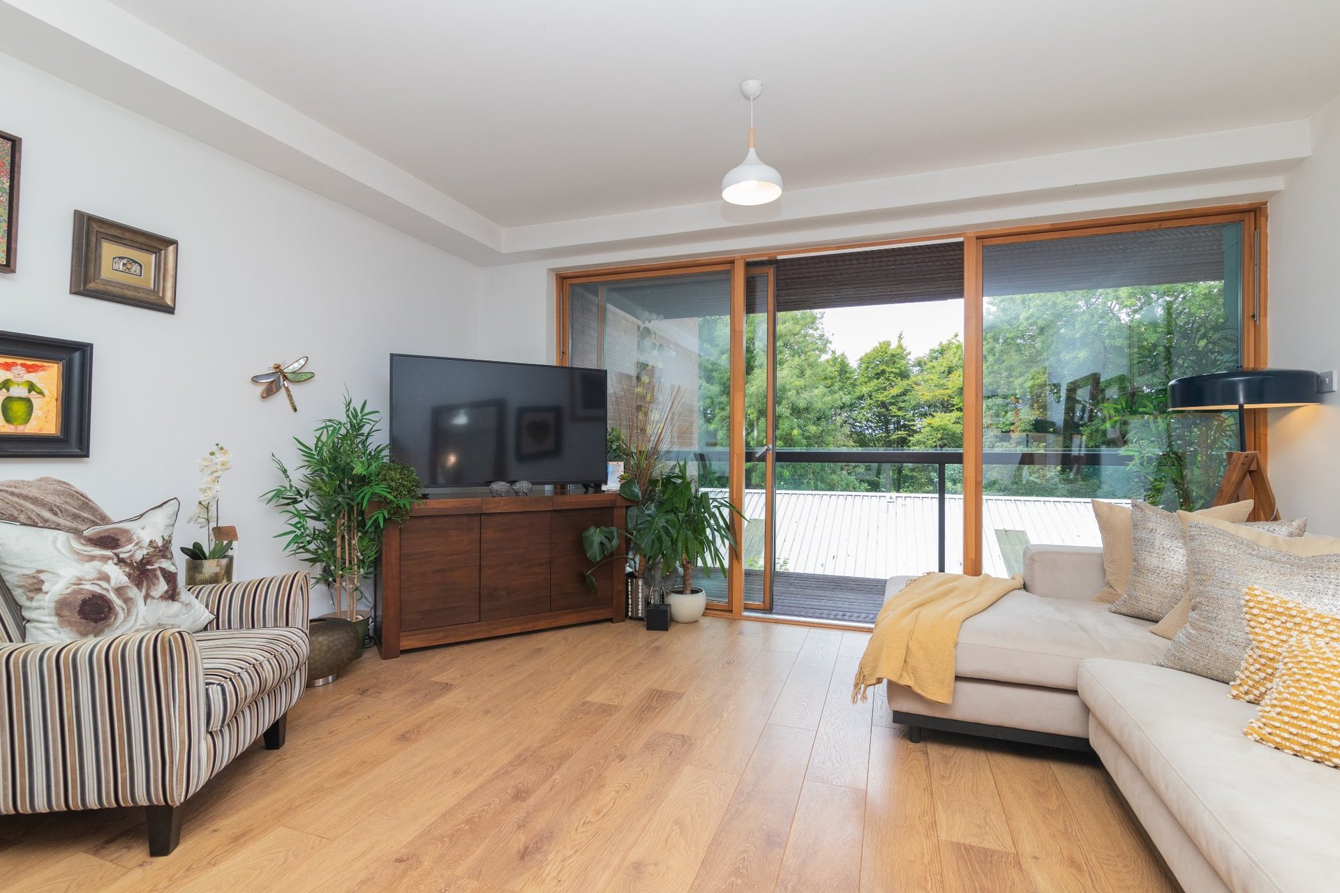 2/1, 2 Haggs Gate, Pollokshaws, Glasgow, G41 4BB - Picture #3