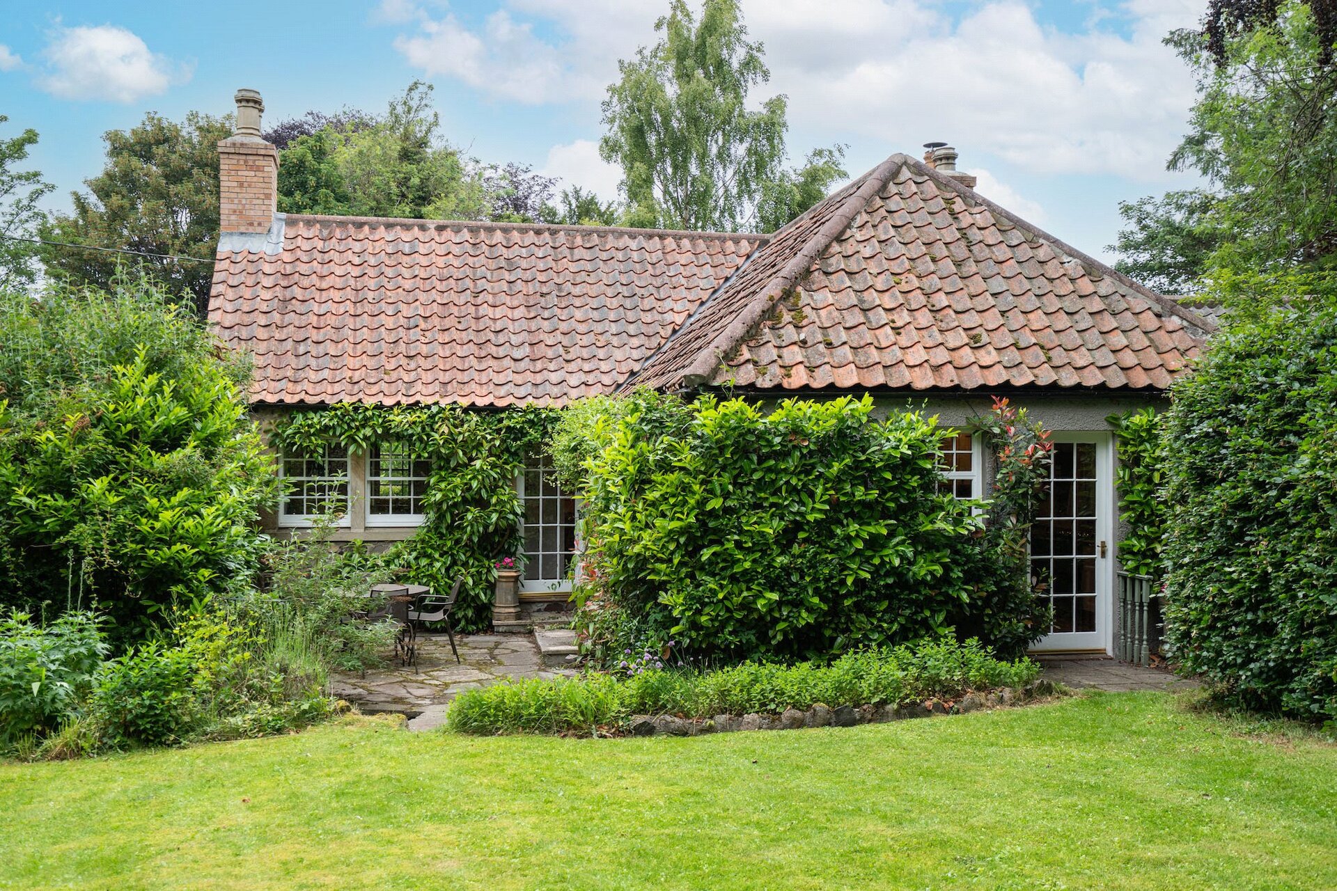 Loaning Hill House, Kilmany, Cupar, Fife, KY15 4PT - Picture #1
