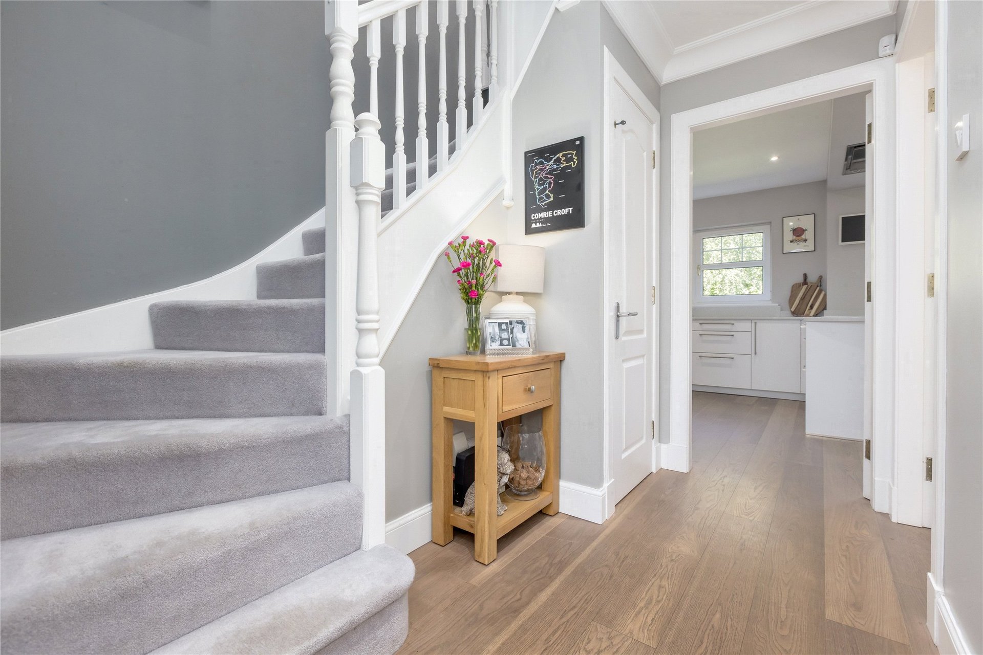 2 Syme Place, Greenbank, Edinburgh, EH10 5GA - Picture #4
