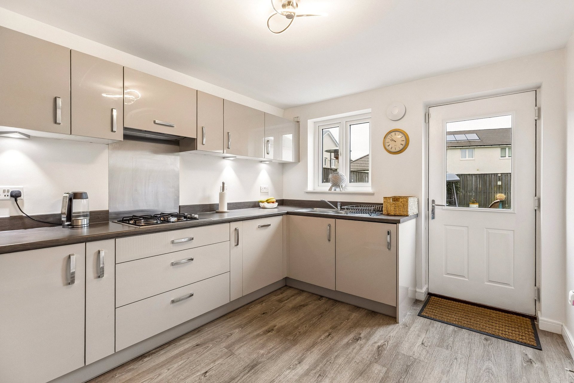 17 Staffin Way, Newton Mearns, Glasgow, G77 5GY - Picture #11