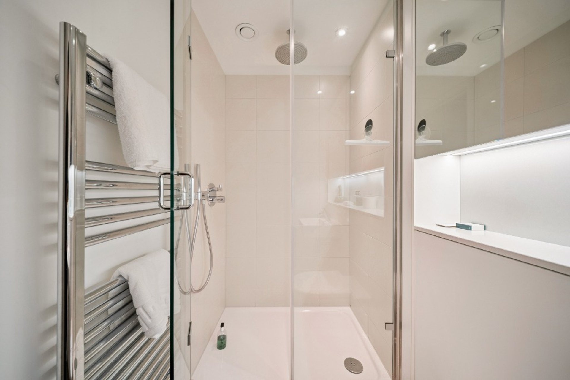 8 Simpson Loan, Meadows, Edinburgh, EH3 9GS - Picture #21