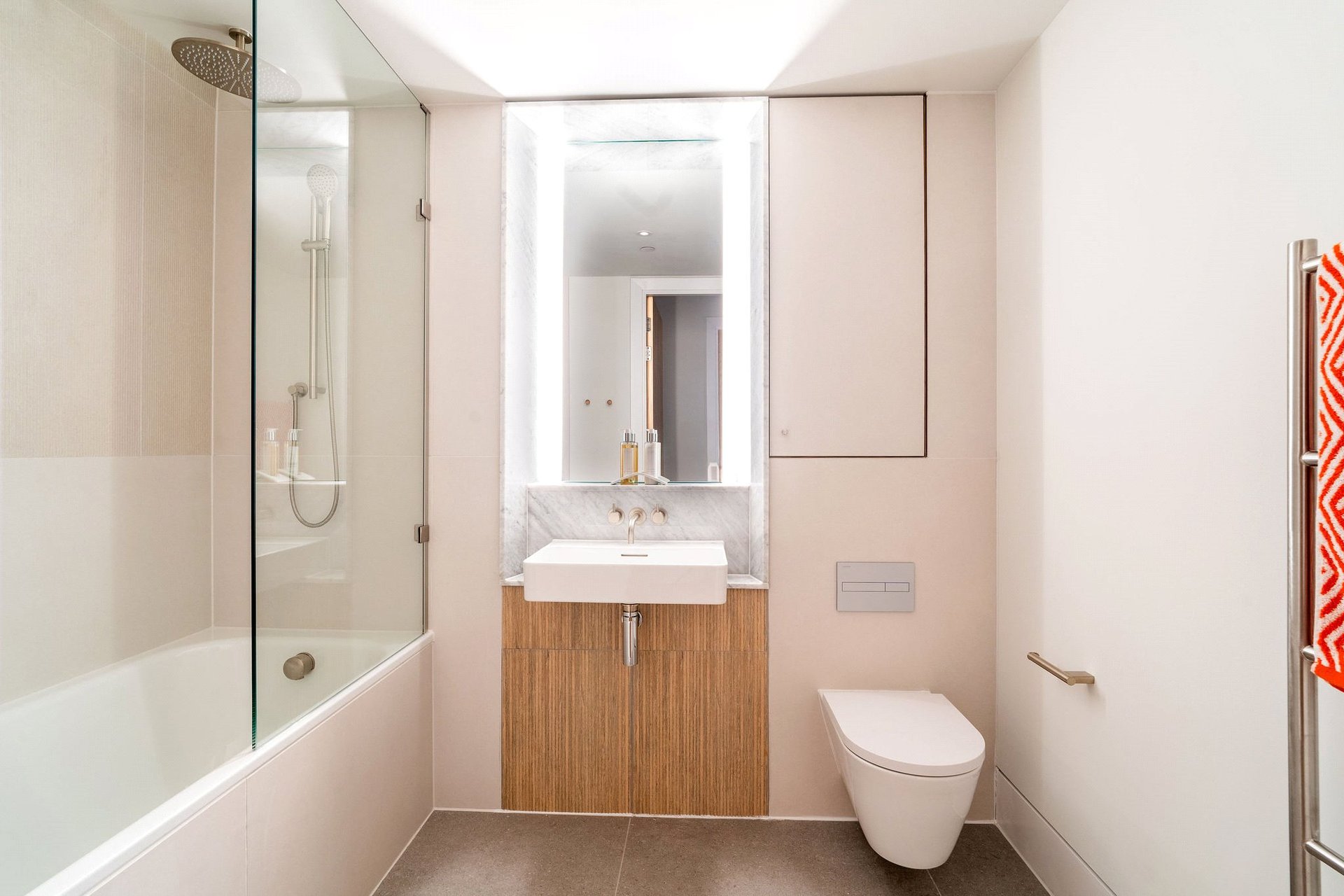 Flat 60 (Pavilion A), 1 St James Place, Edinburgh, Midlothian, EH1 3BP - Picture #9