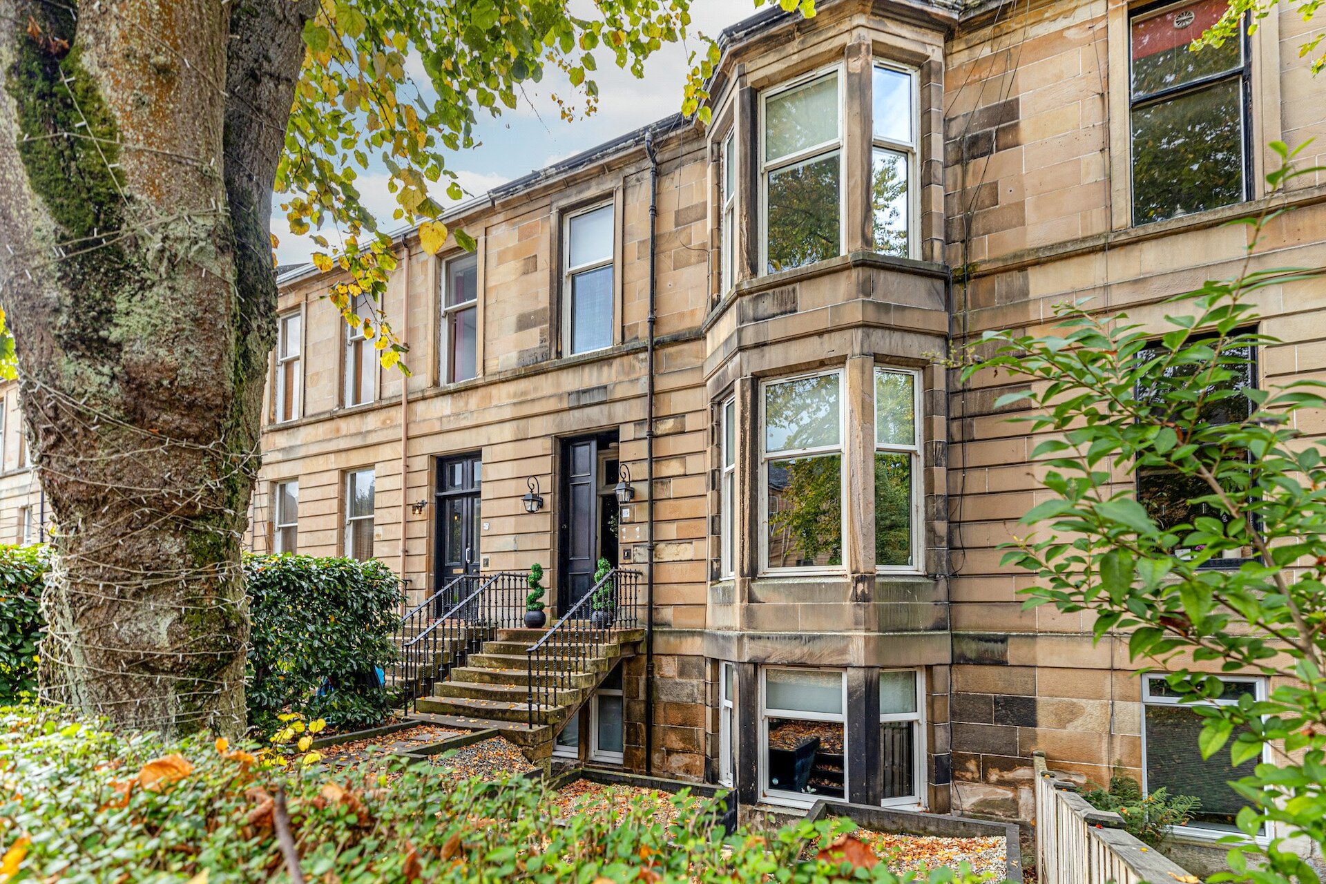 19 Marywood Square, Strathbungo, Glasgow, G41 2BW - Picture #1