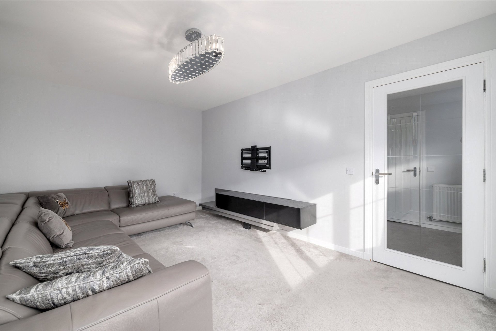 8 Combe Road, Edinburgh, EH17 8YZ - Picture #3