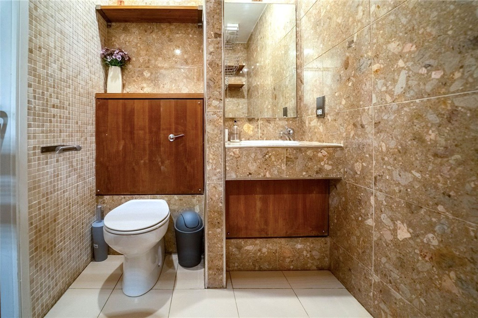 42/6 Gardners Crescent, Edinburgh, EH3 8DG - Picture #13