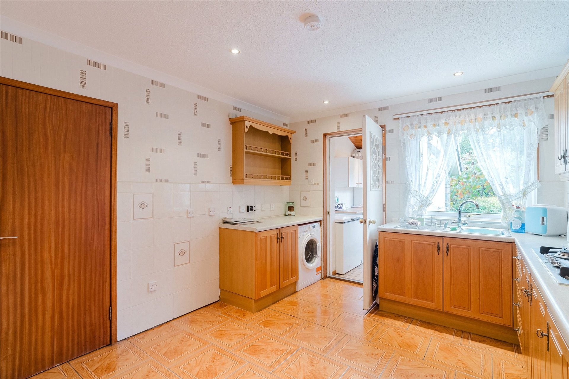 5 Lampson Road, Killearn, G63 9PD - Picture #10