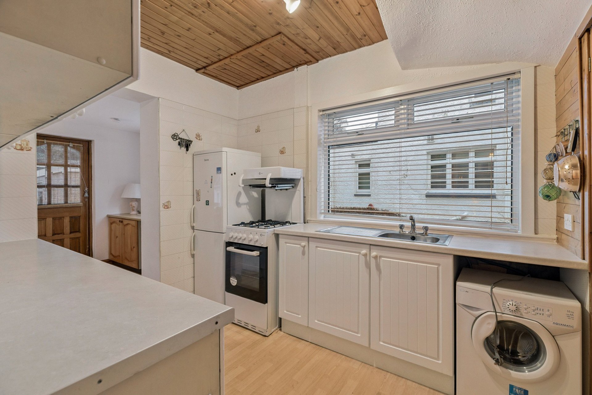 29 Hawthorn Avenue, Bearsden, G61 3NG - Picture #11