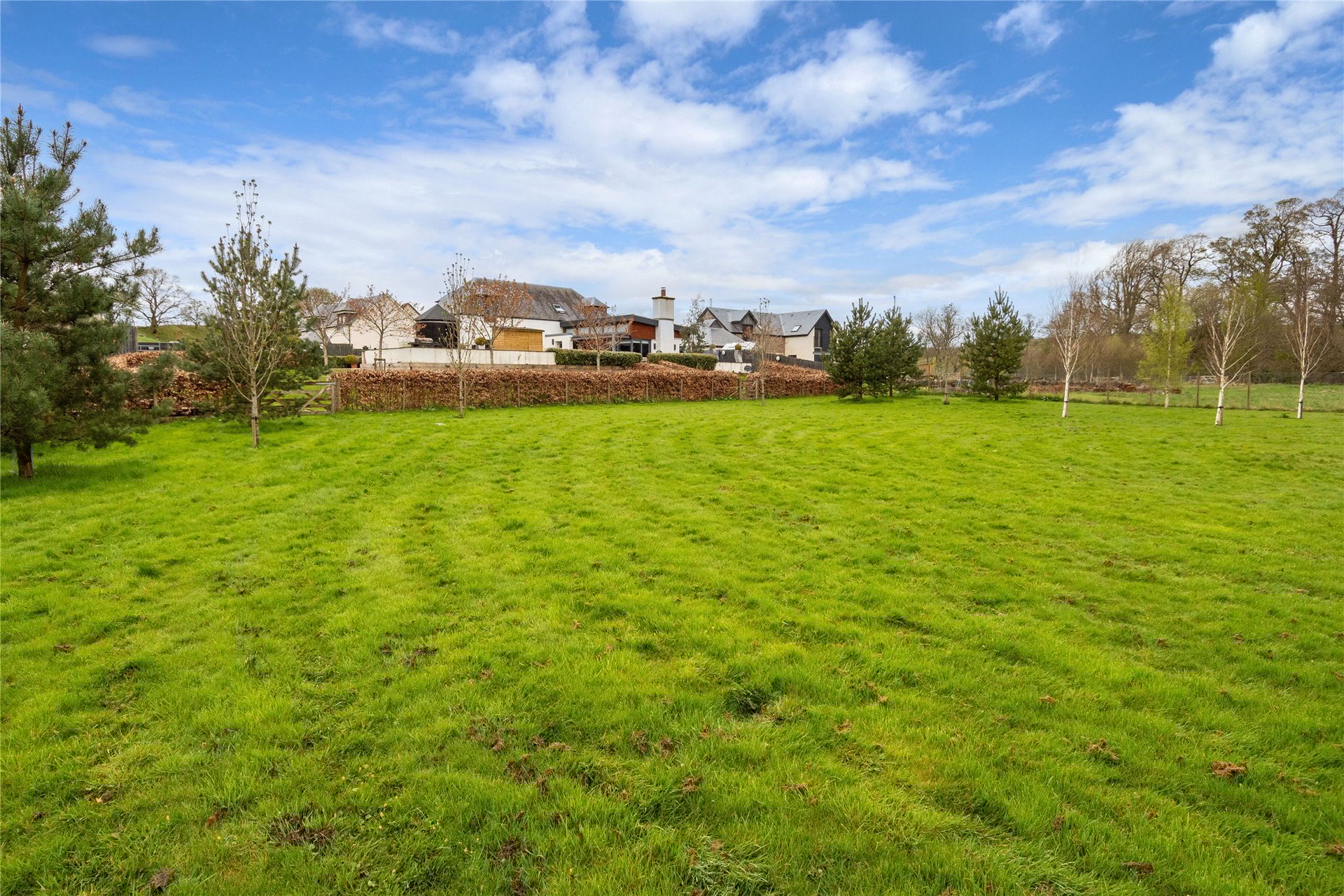 5 The Oaks, Moneydie, Luncarty, Perth, PH1 3HA - Picture #2