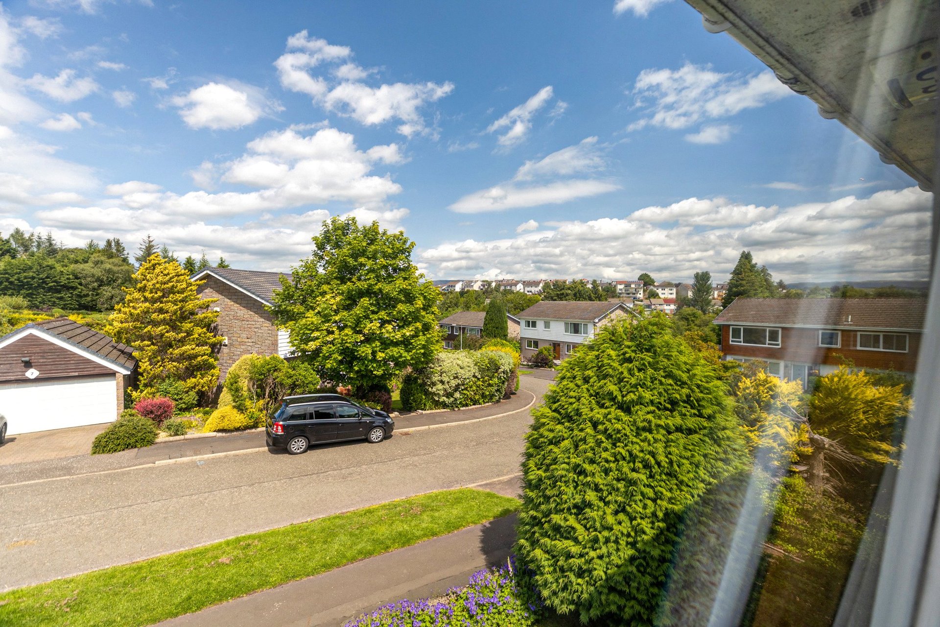 12 Seafield Avenue, Bearsden, G61 3LB - Picture #36