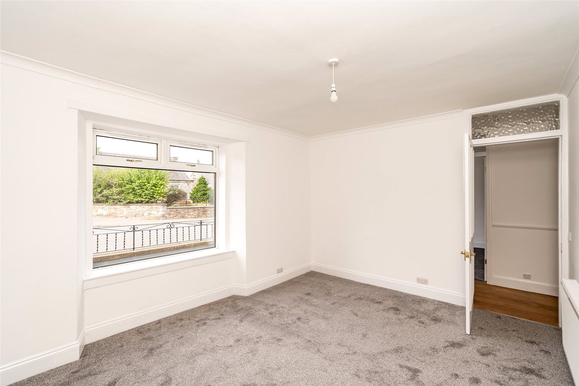 16 Fountain Place, Loanhead, Midlothian, EH20 9EA - Picture #8