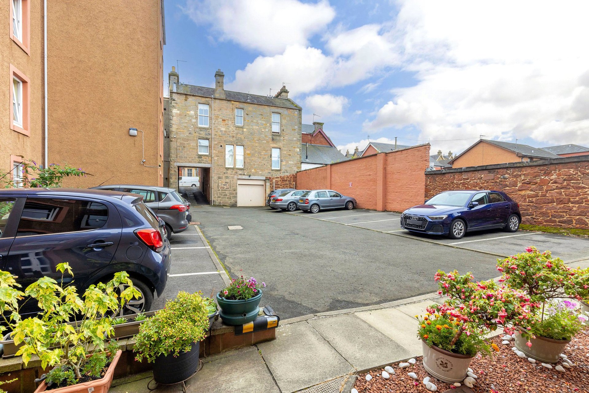 Tigh Mhor, 85/2 High Street, North Berwick, East Lothian, EH39 4HD - Picture #13