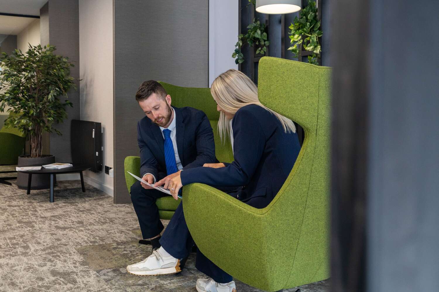 Mortgage Broker speaking to student about joint borrower sole proprietor mortgage