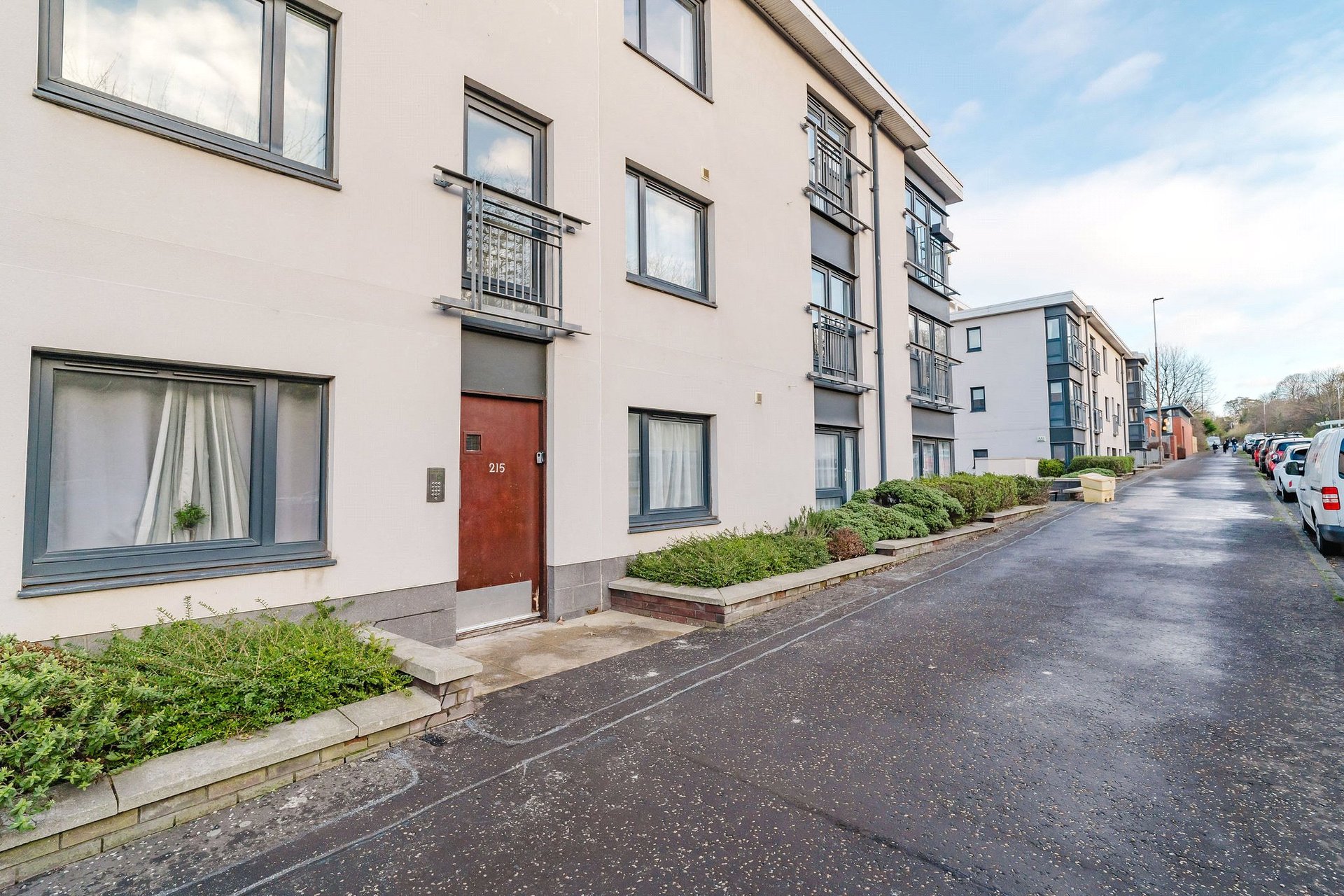 215/2 Granton Road, Trinity, Edinburgh, EH5 1HD - Picture #3