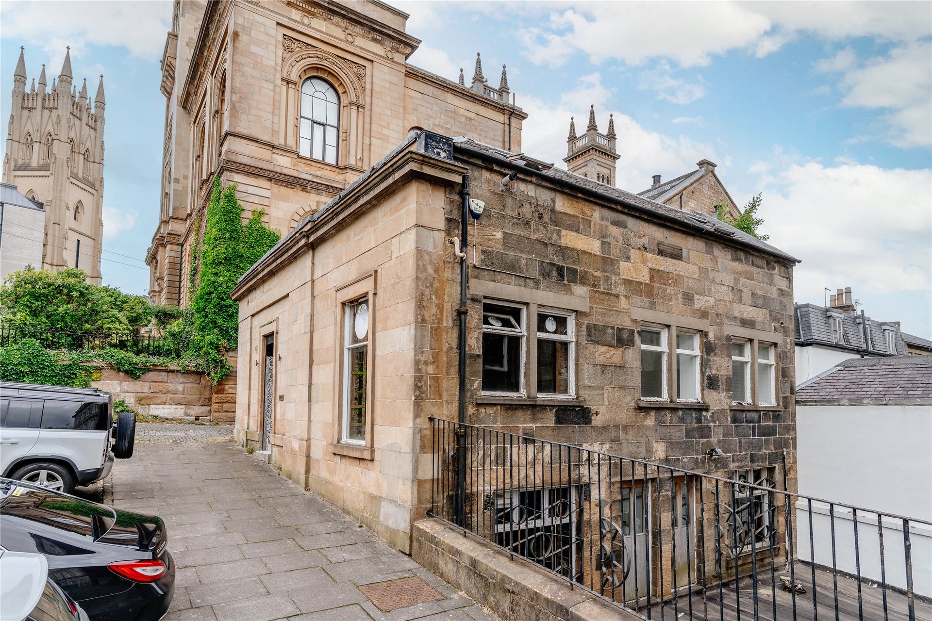 The Mews, 4 Claremont Place, Park, Glasgow, G3 7YR - Picture #6