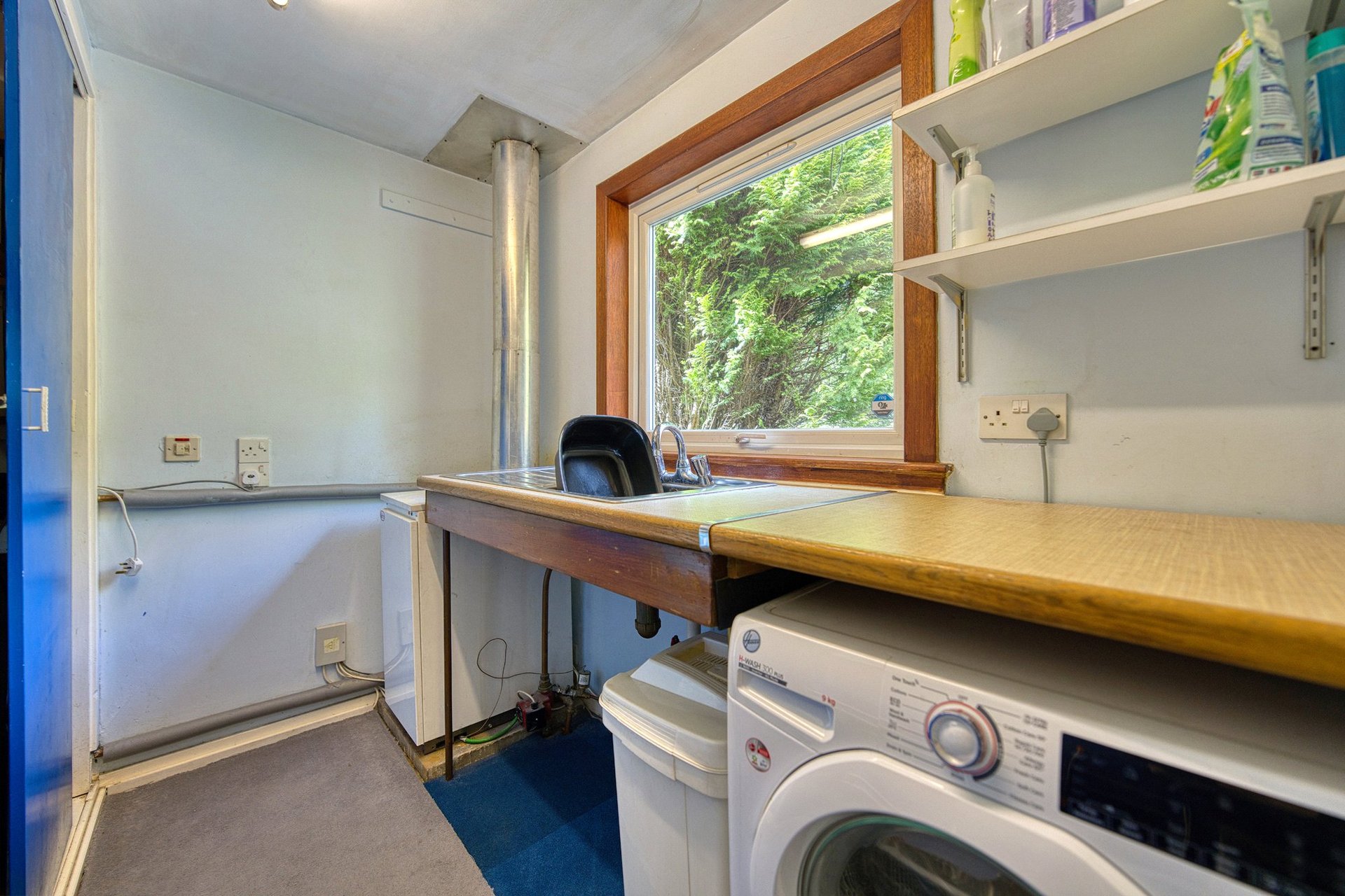 Redwood Lodge, Coach Road, Kilsyth, Glasgow, North Lanarkshire, G65 0PR - Picture #12