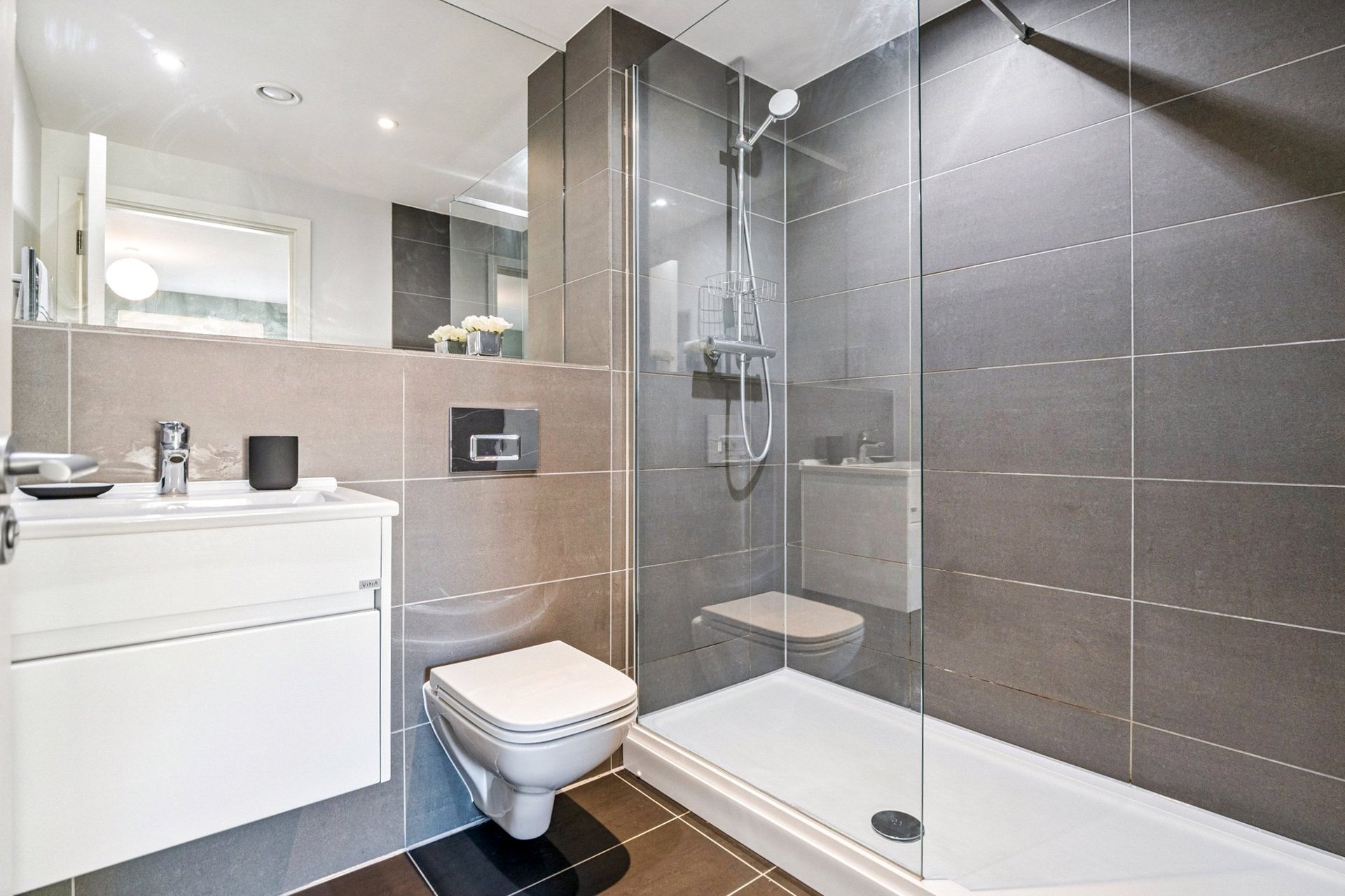 Flat 5, 4 Ropemaker Street, Edinburgh, EH6 7AN - Picture #11