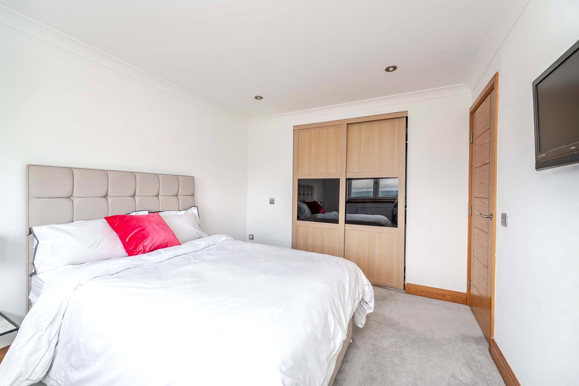 14 Cathkin Gate, High Burnside, South Lanarkshire, G73 5RW - Picture #49