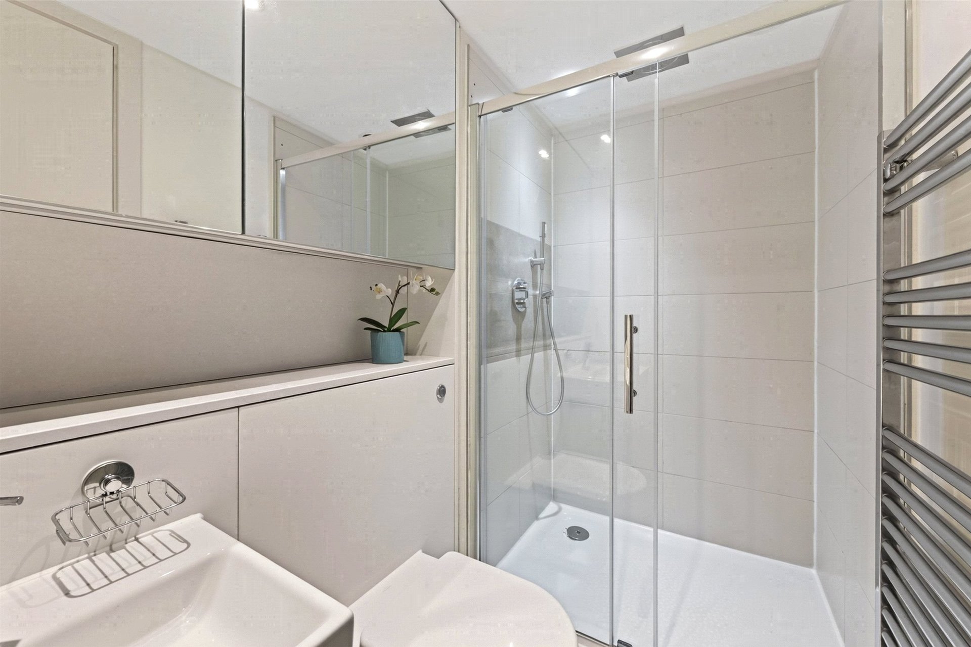 Flat 9, 12 Simpson Loan, Edinburgh, EH3 9GP - Picture #12