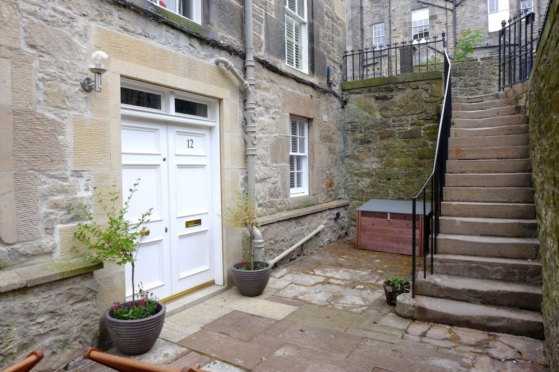 12 Cumberland Street North East Lane, New Town, Edinburgh, EH3 6SB - Picture #1