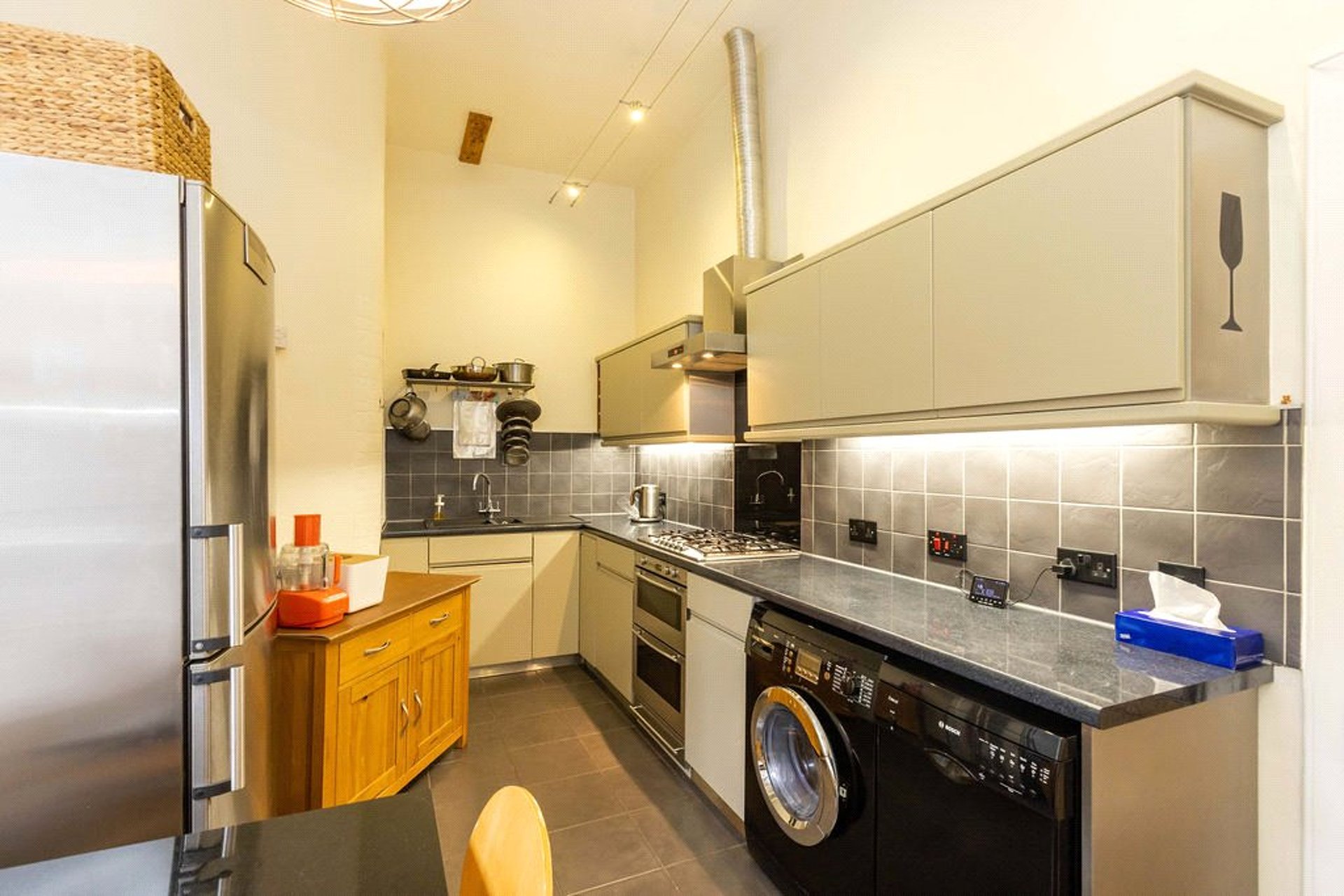 12/8 Atholl Place, Edinburgh, Midlothian, EH3 8HP - Picture #7