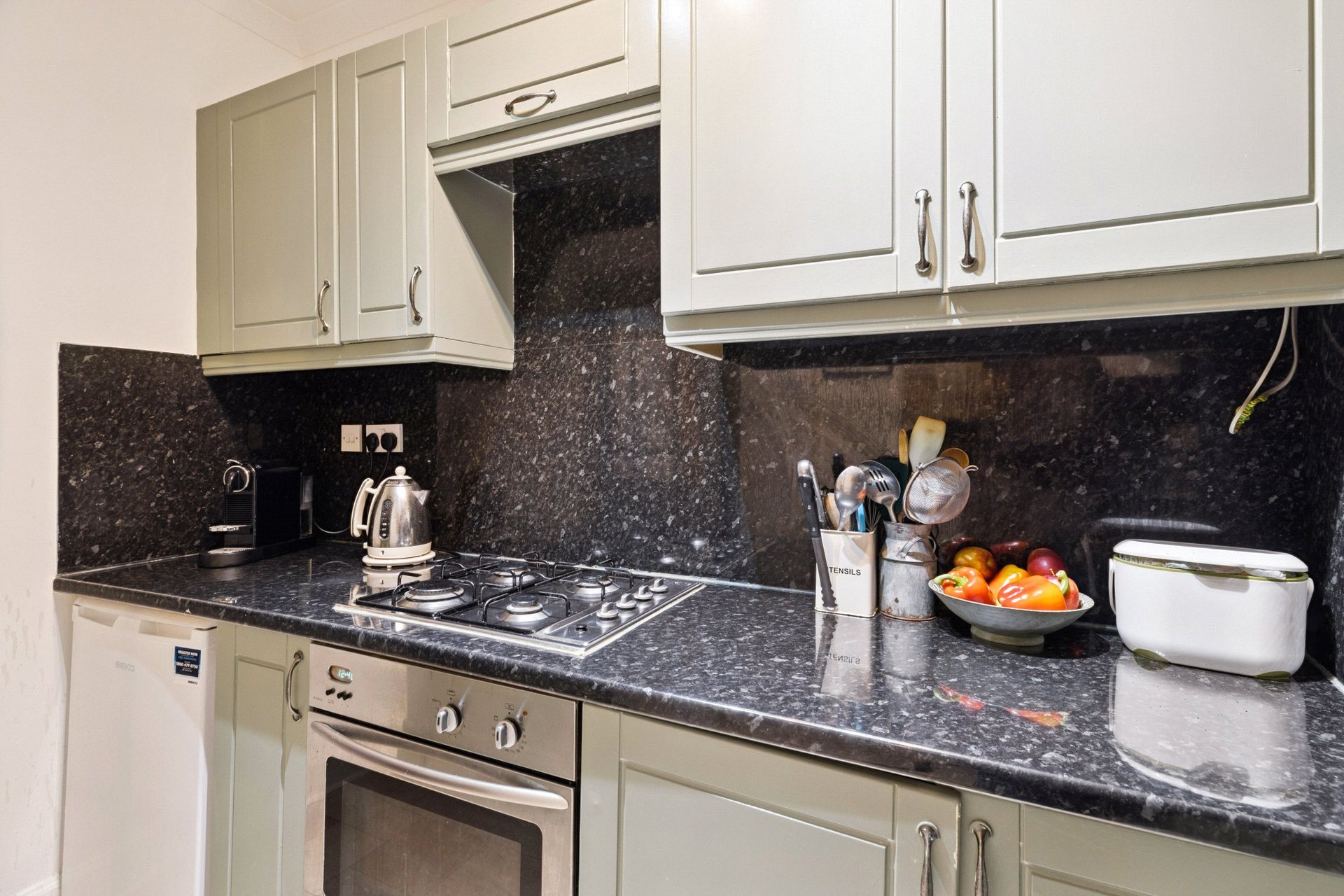 1/2, 3 Auchentorlie Street, Thornwood, Glasgow, G11 7TP - Picture #8