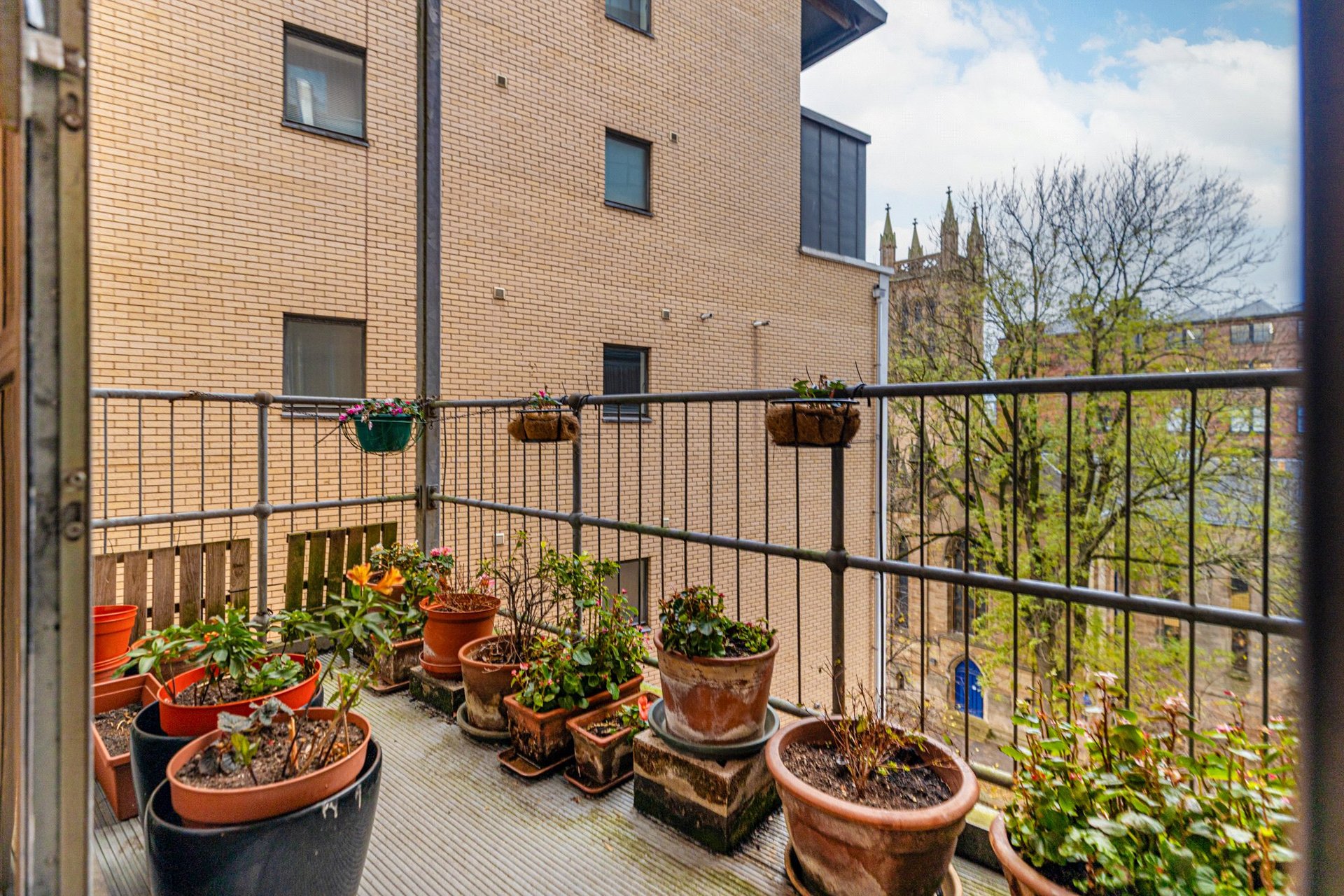 Loft 16, The Todd Building, 70 Ingram Street, Merchant City, Glasgow, G1 1EX - Picture #6