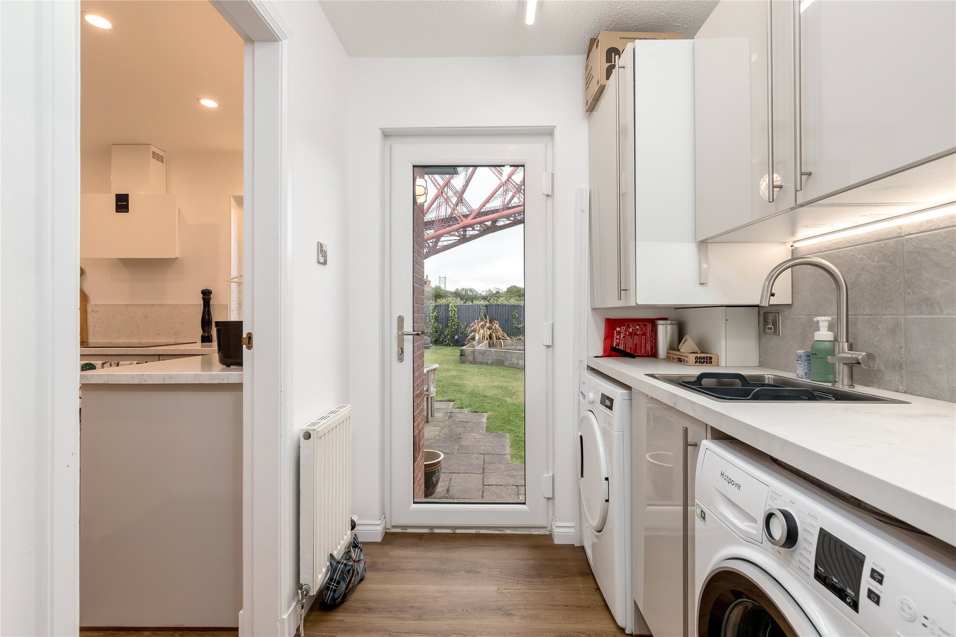 14 East Bay, North Queensferry, Inverkeithing, Fife, KY11 1JX - Picture #12