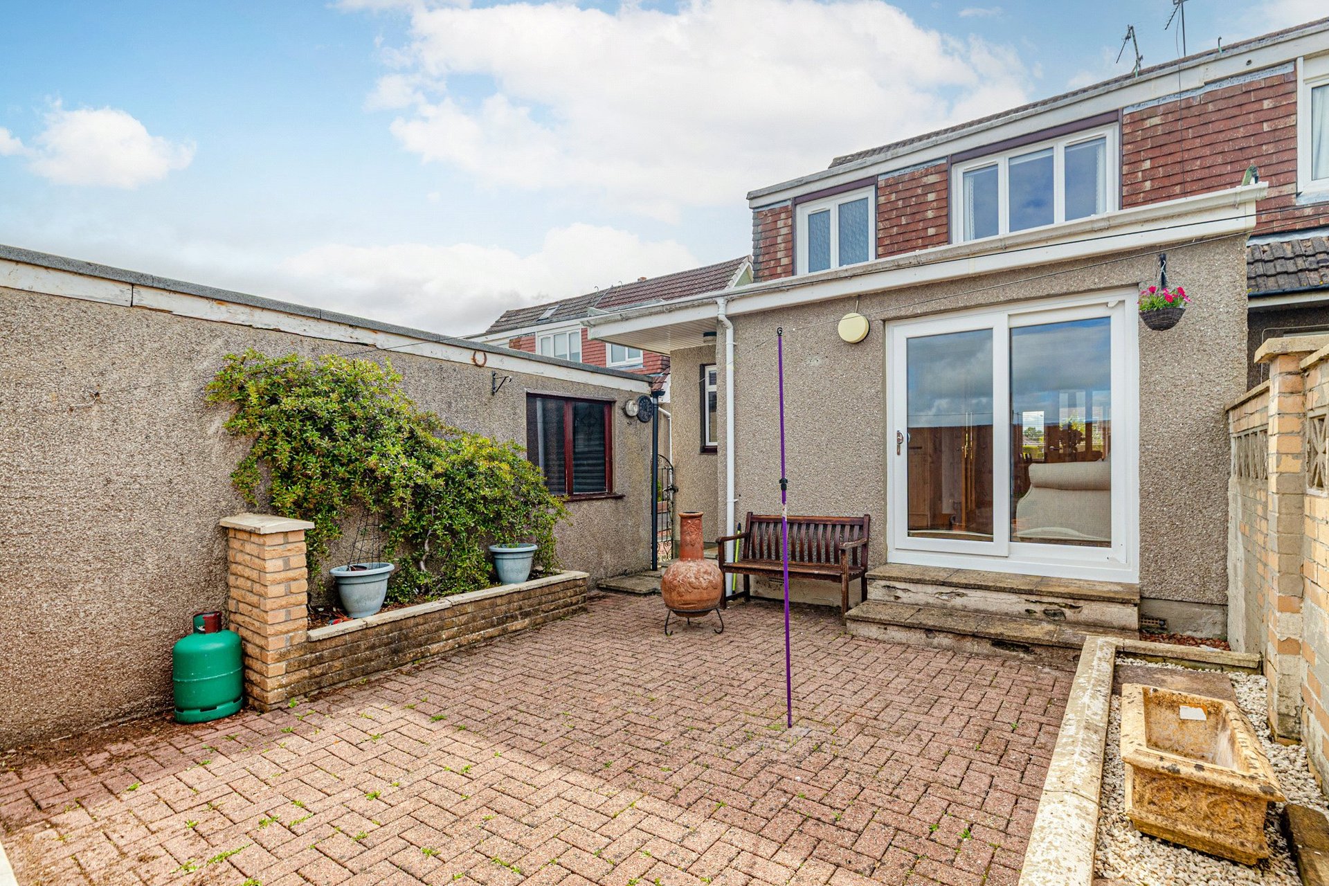 109 Meadowburn, Bishopbriggs, G64 3LX - Picture #2